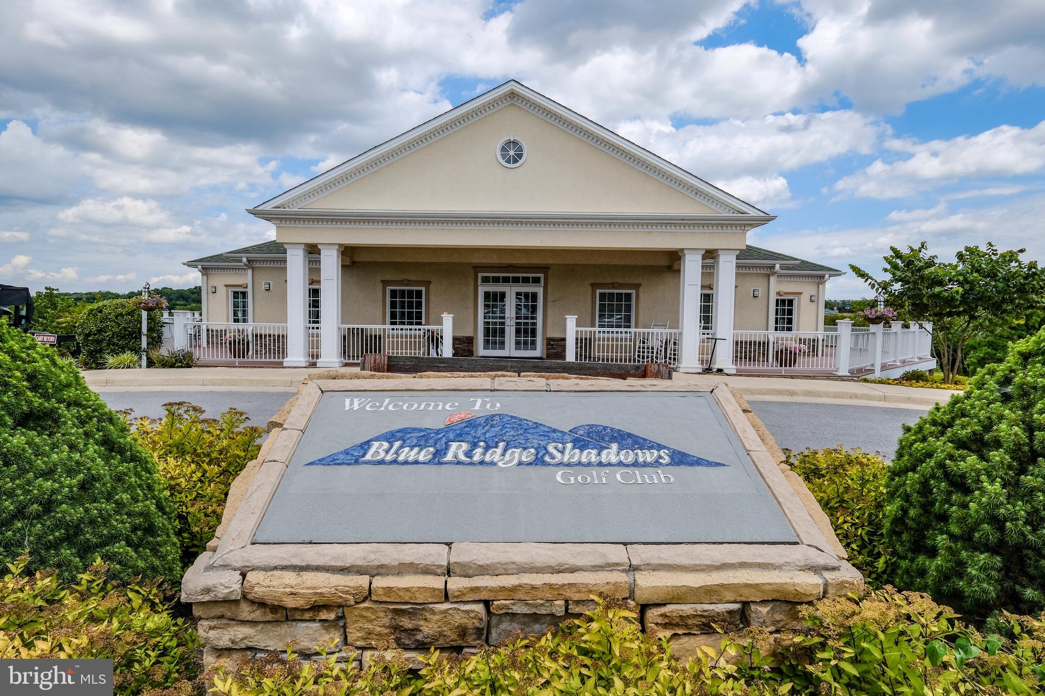 BELMONT - Residential