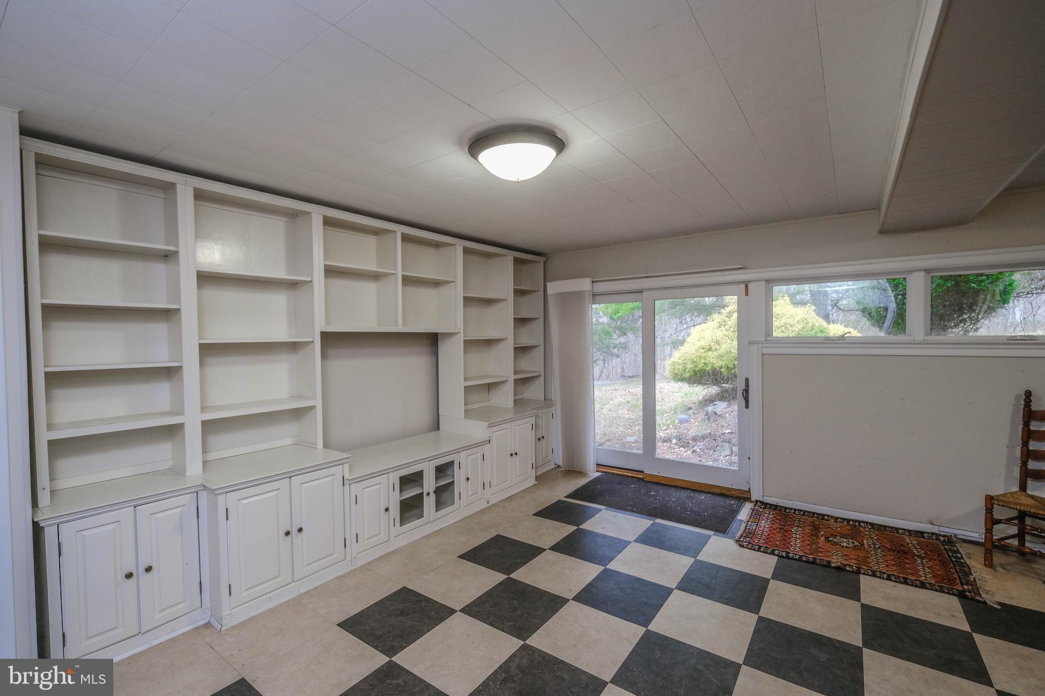 BELMONT - Residential