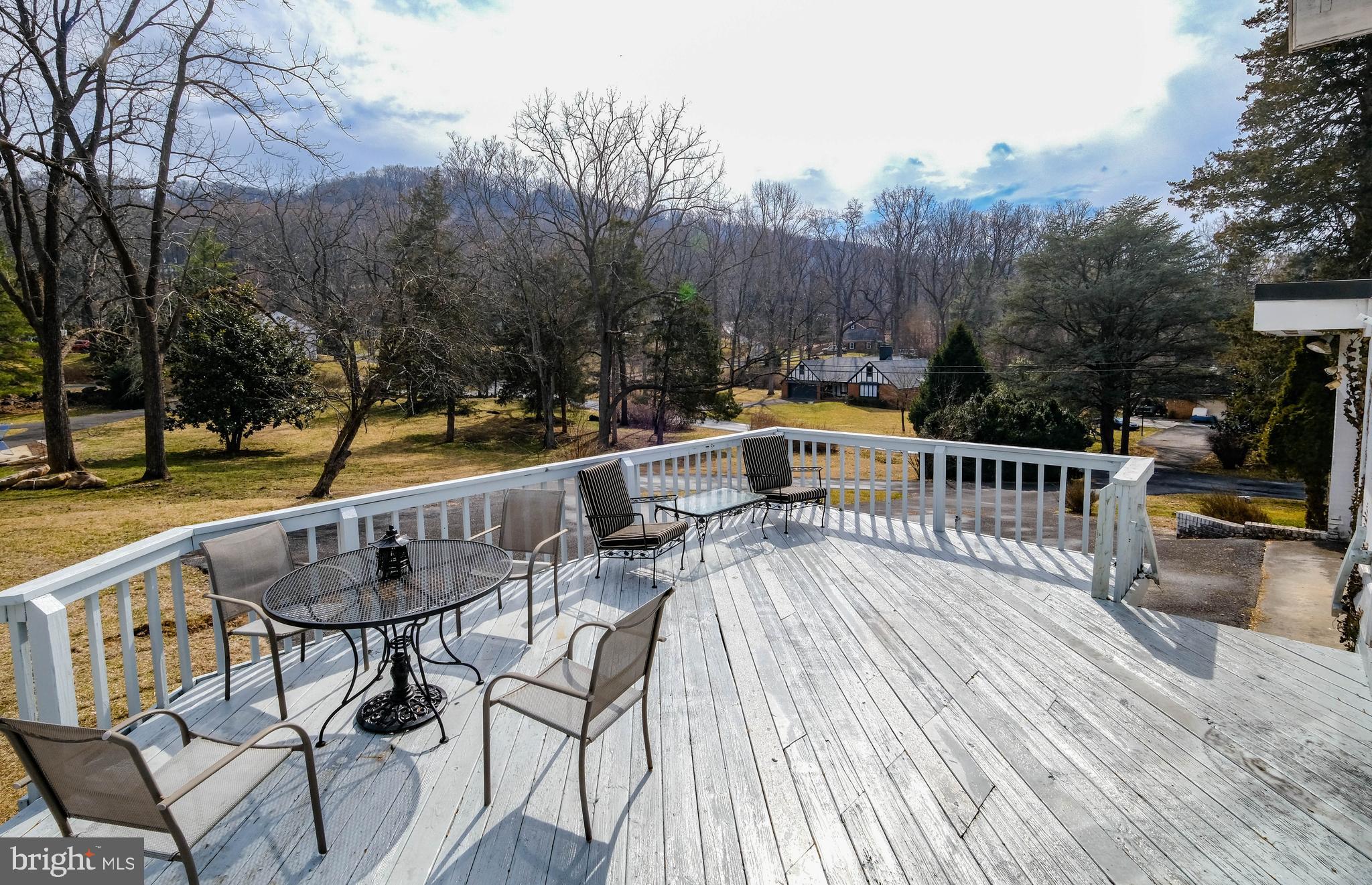 BELMONT - Residential