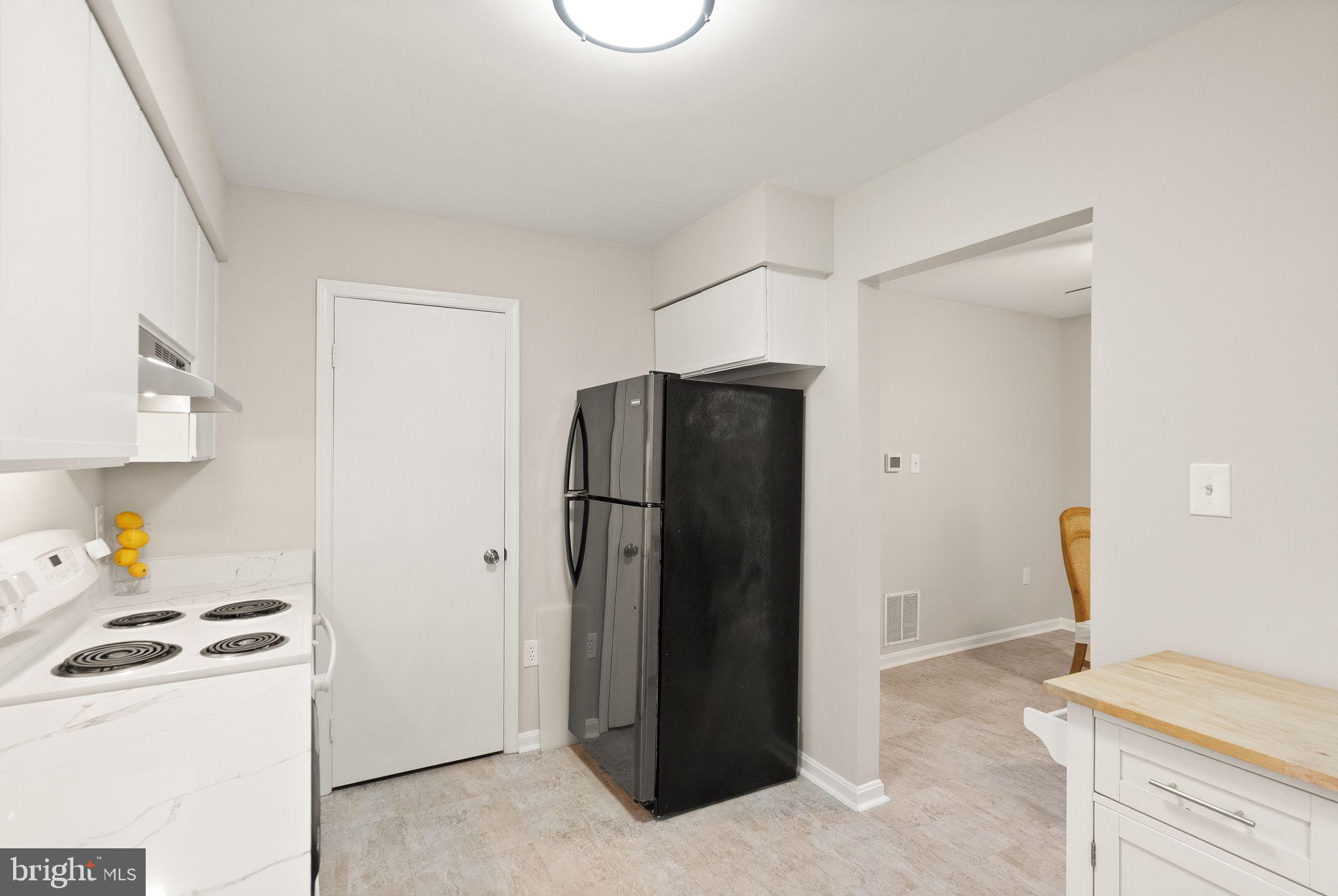 POINT OF WOODS EAST - Residential