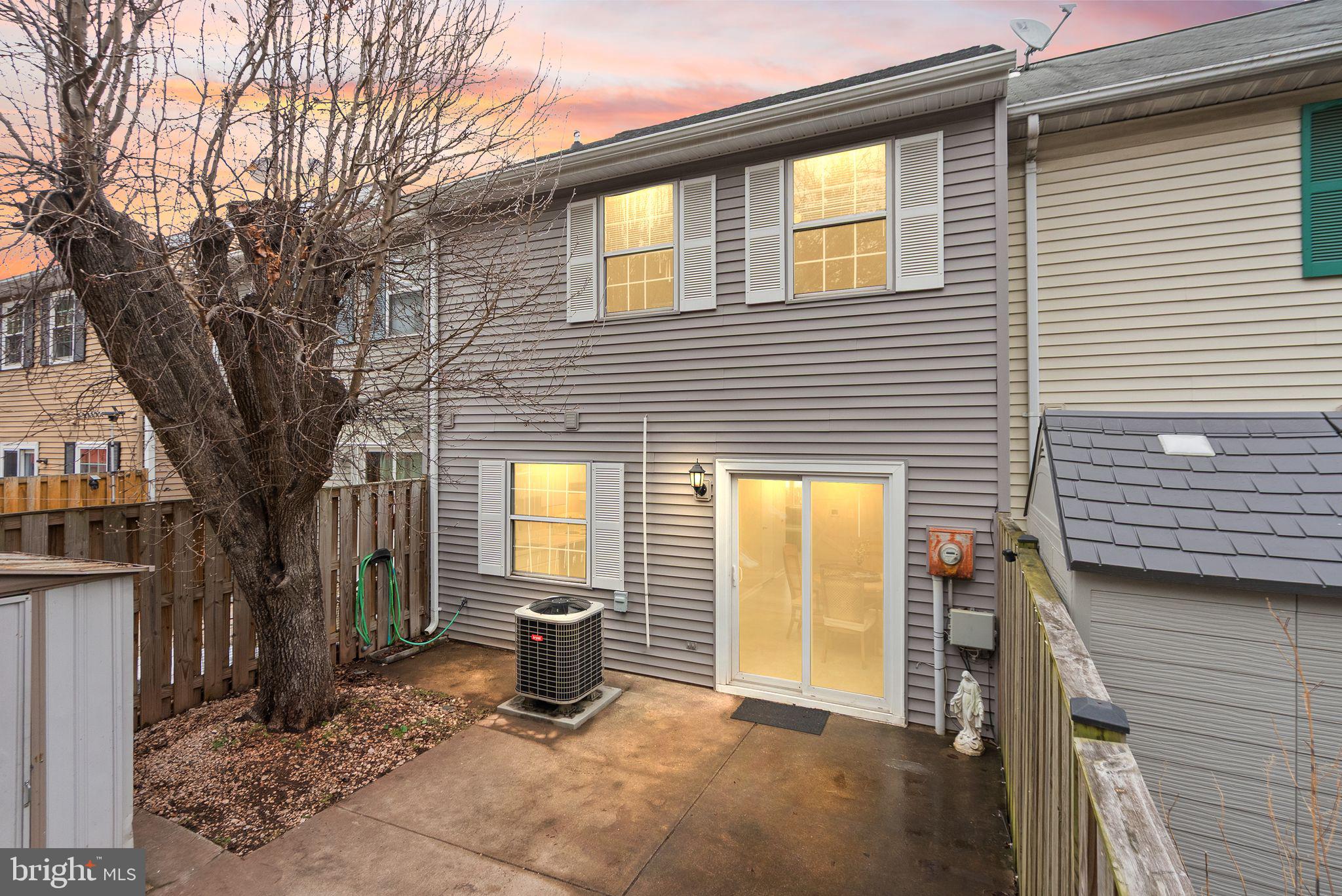 POINT OF WOODS EAST - Residential