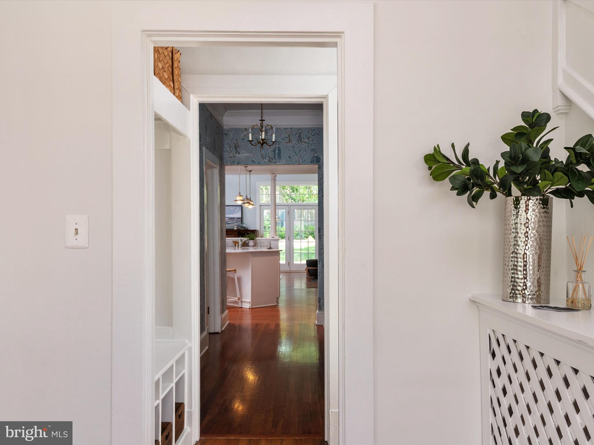 MURRAY HILL - Residential