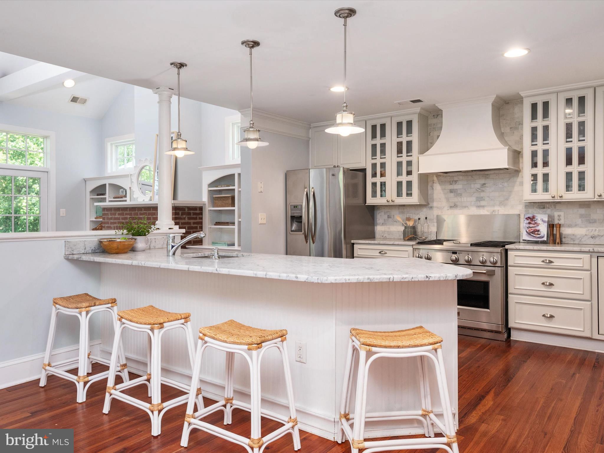 MURRAY HILL - Residential