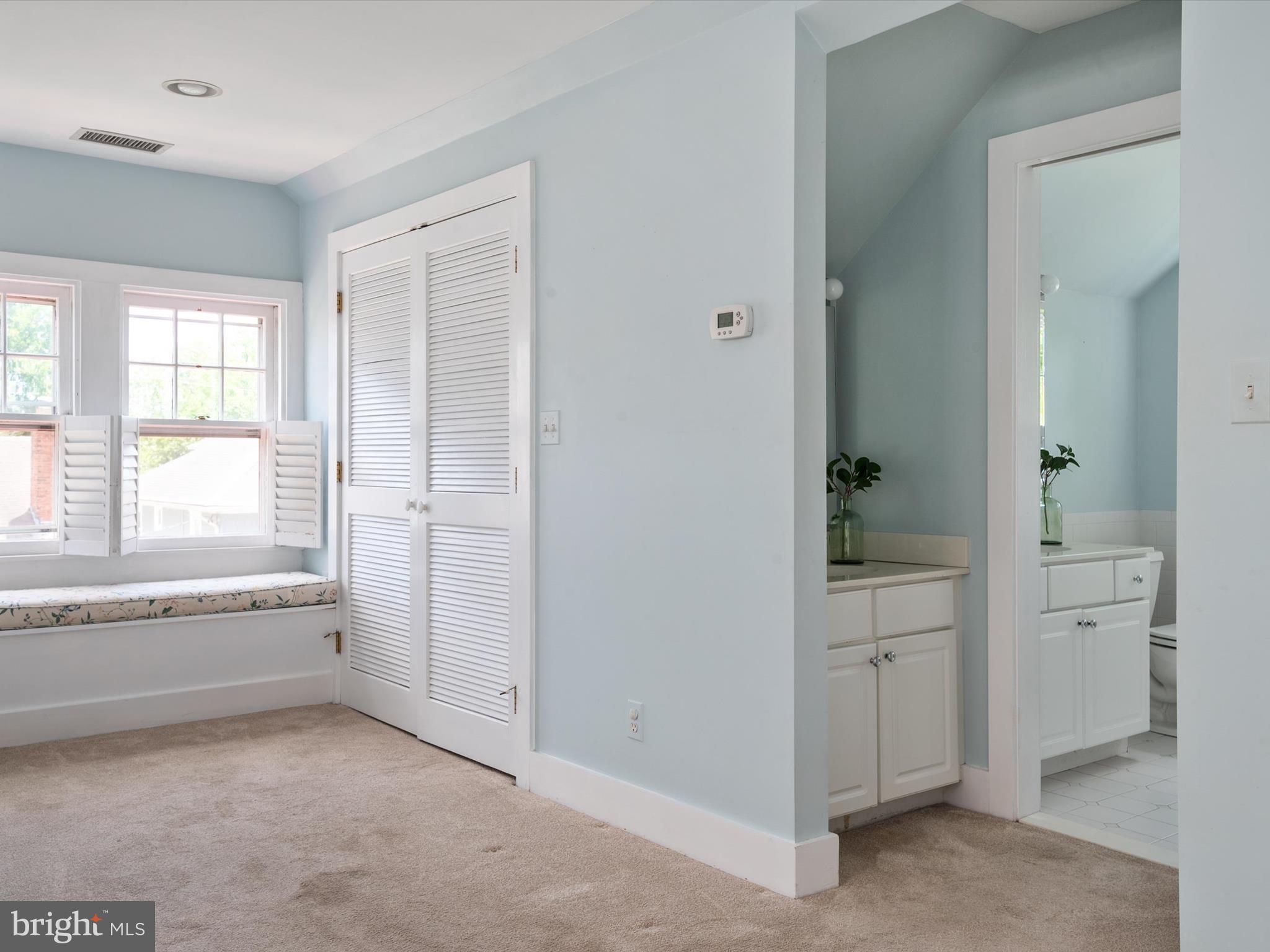 MURRAY HILL - Residential