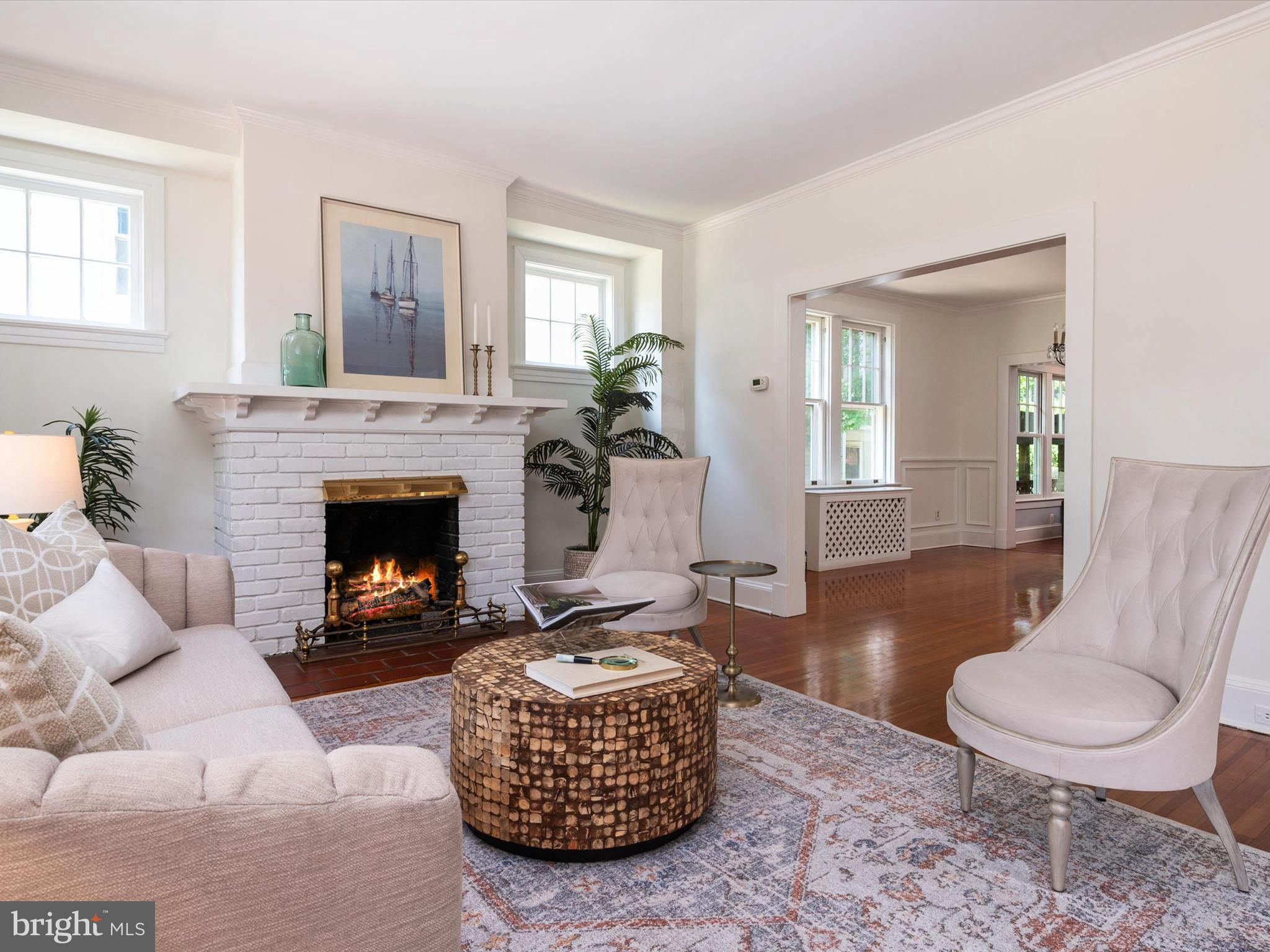 MURRAY HILL - Residential