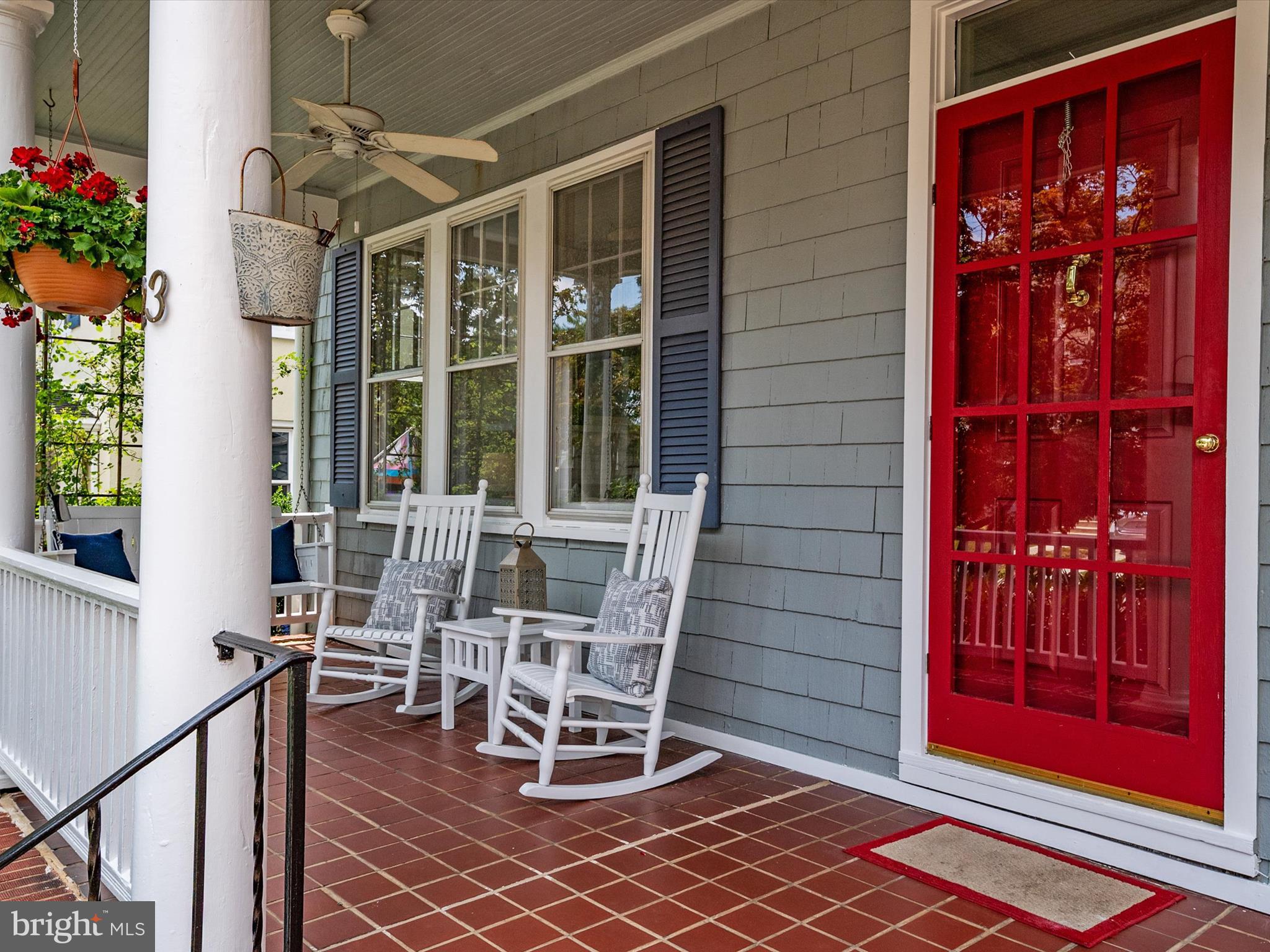 MURRAY HILL - Residential