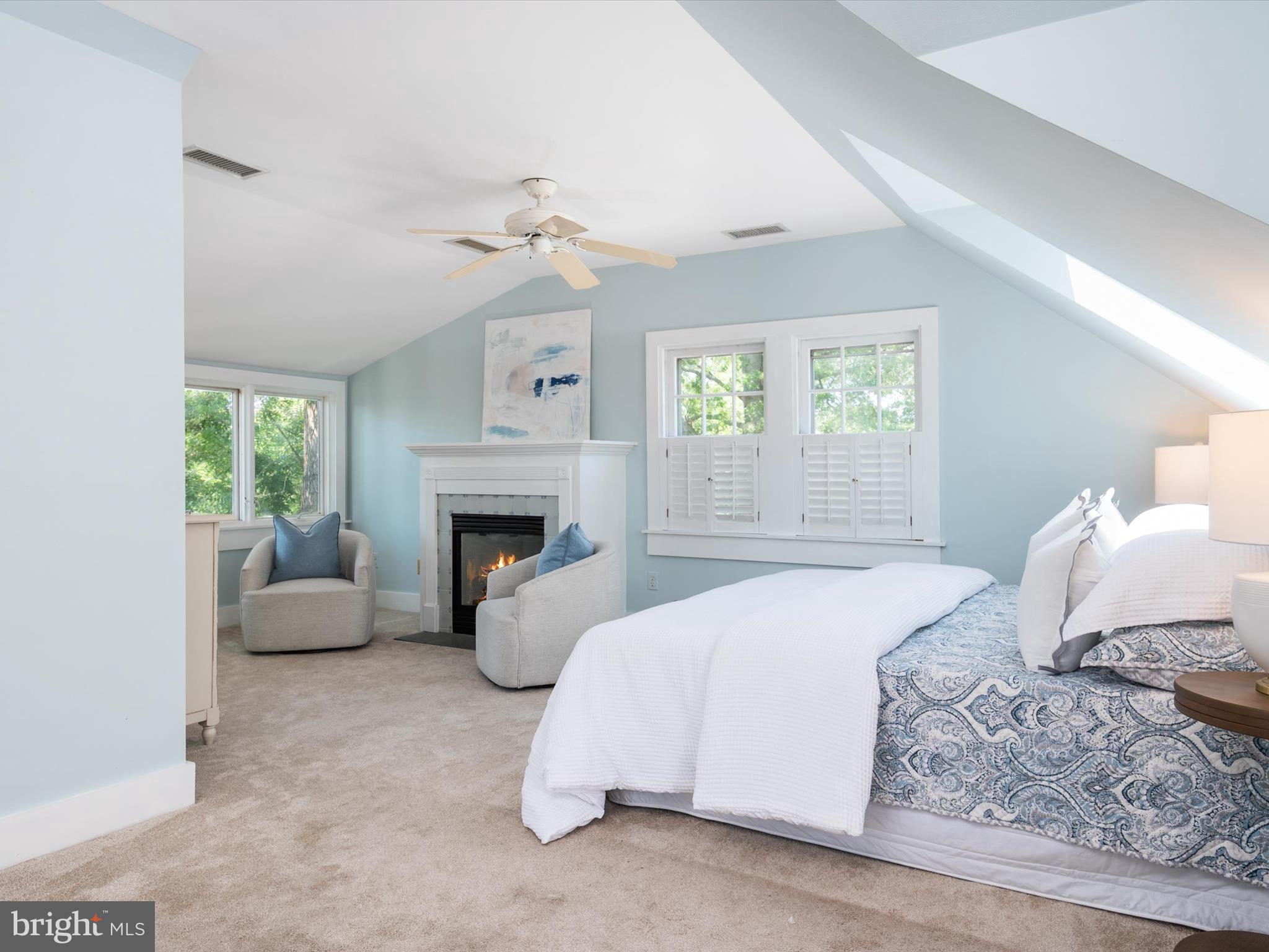 MURRAY HILL - Residential