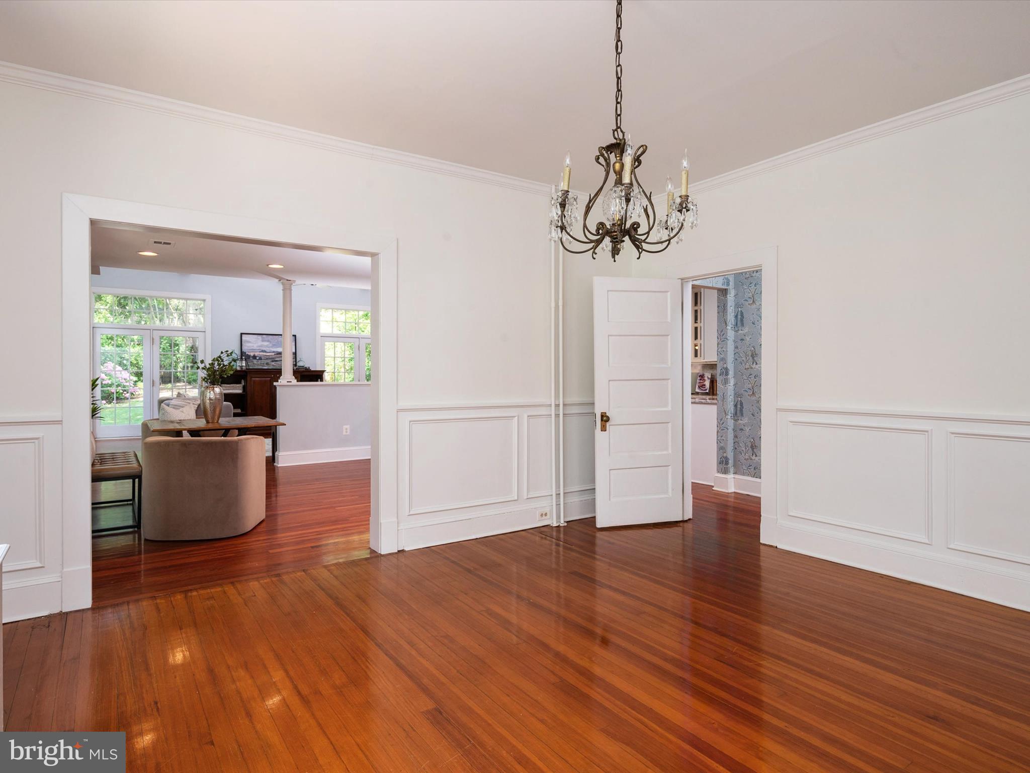 MURRAY HILL - Residential