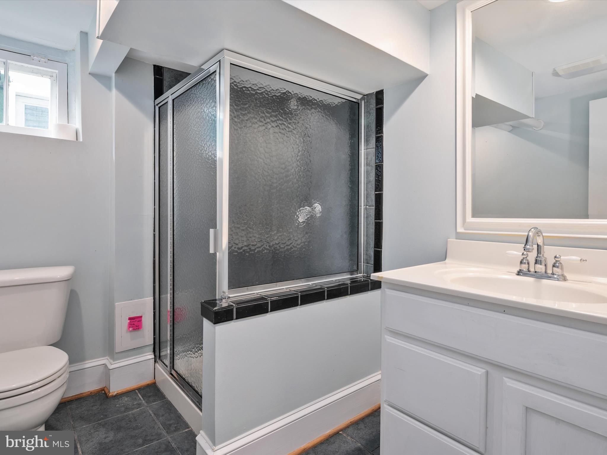 MURRAY HILL - Residential