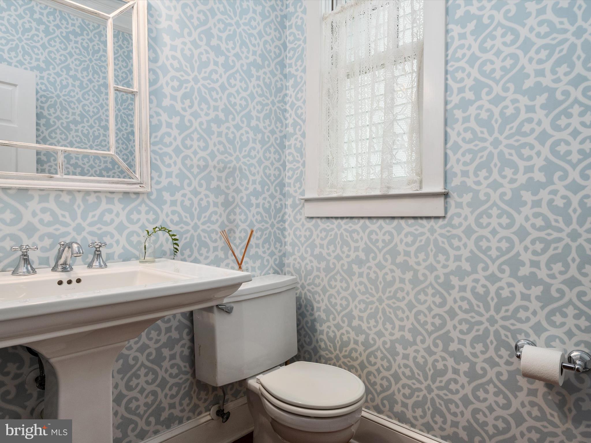 MURRAY HILL - Residential