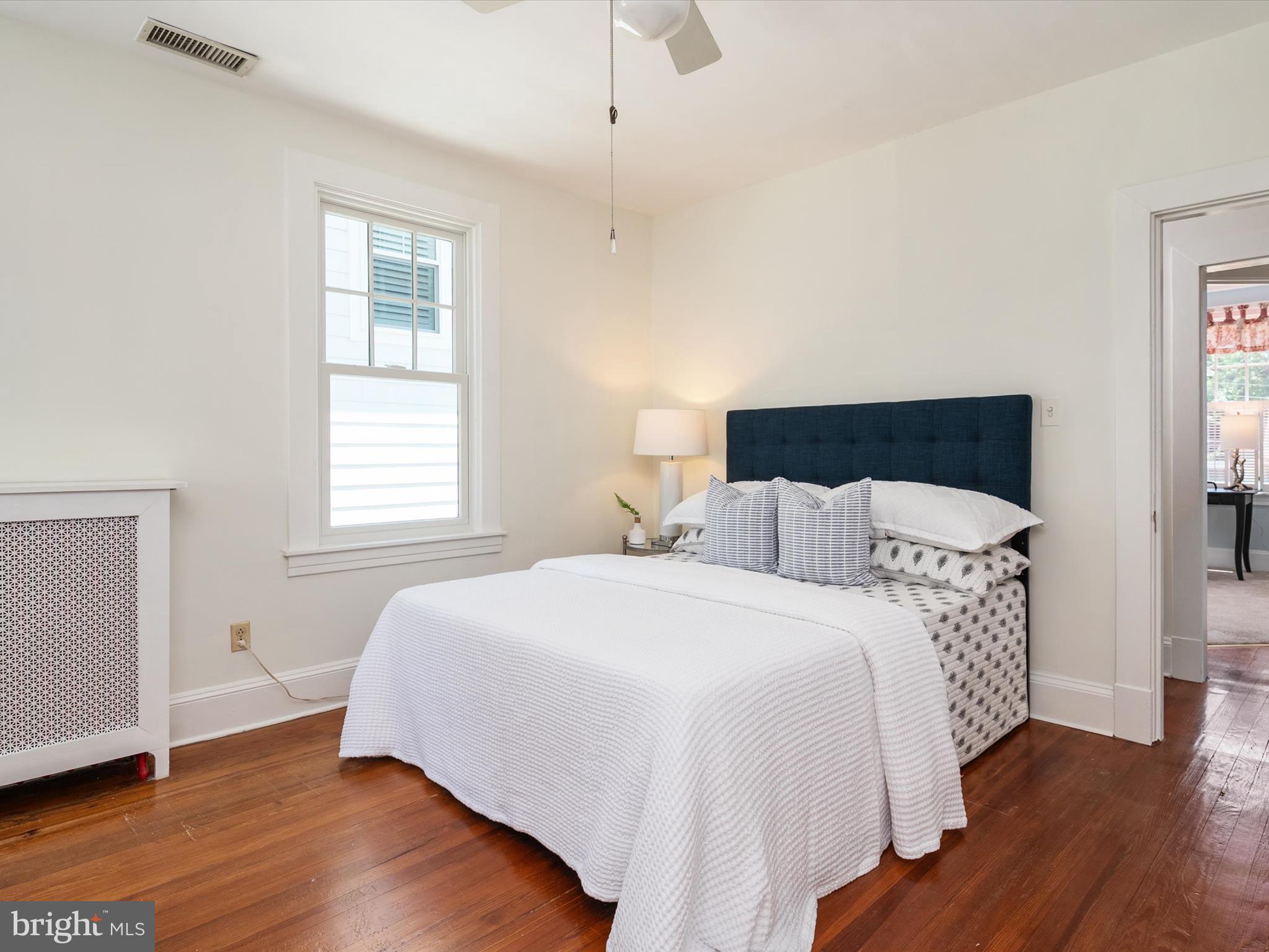 MURRAY HILL - Residential