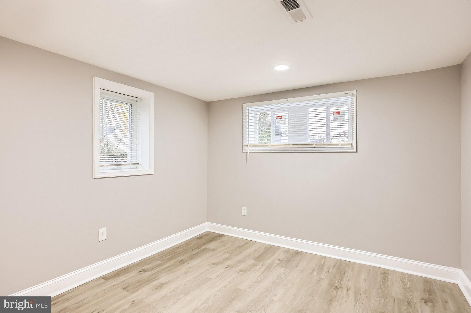 FRANKFORD - Residential