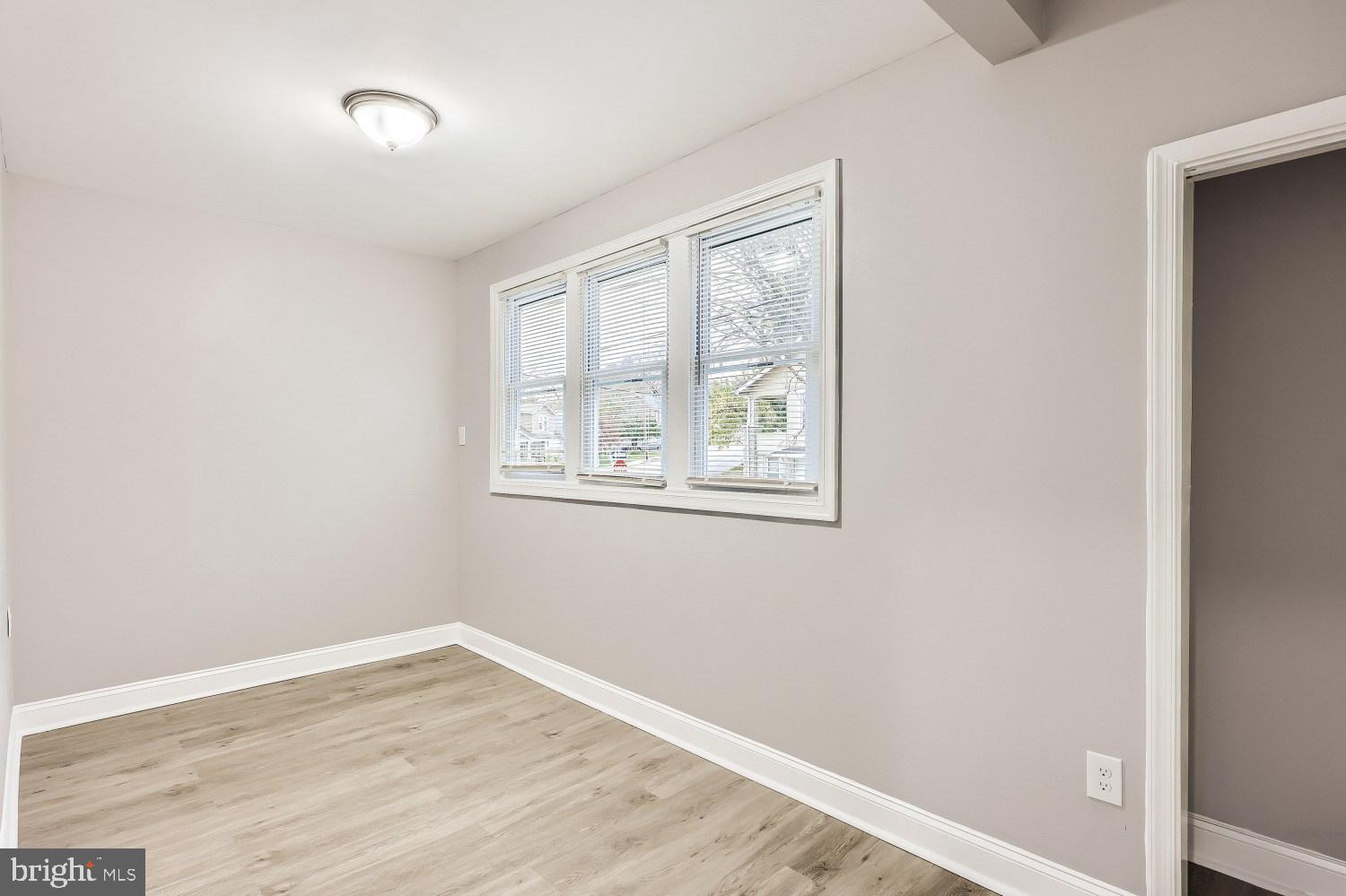 FRANKFORD - Residential