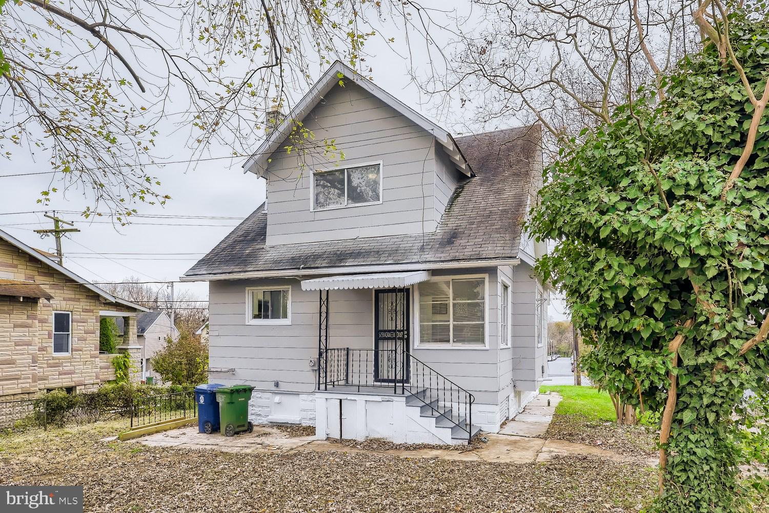 FRANKFORD - Residential