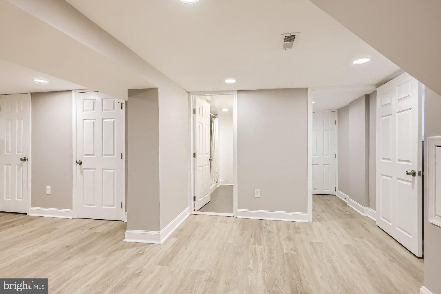 FRANKFORD - Residential