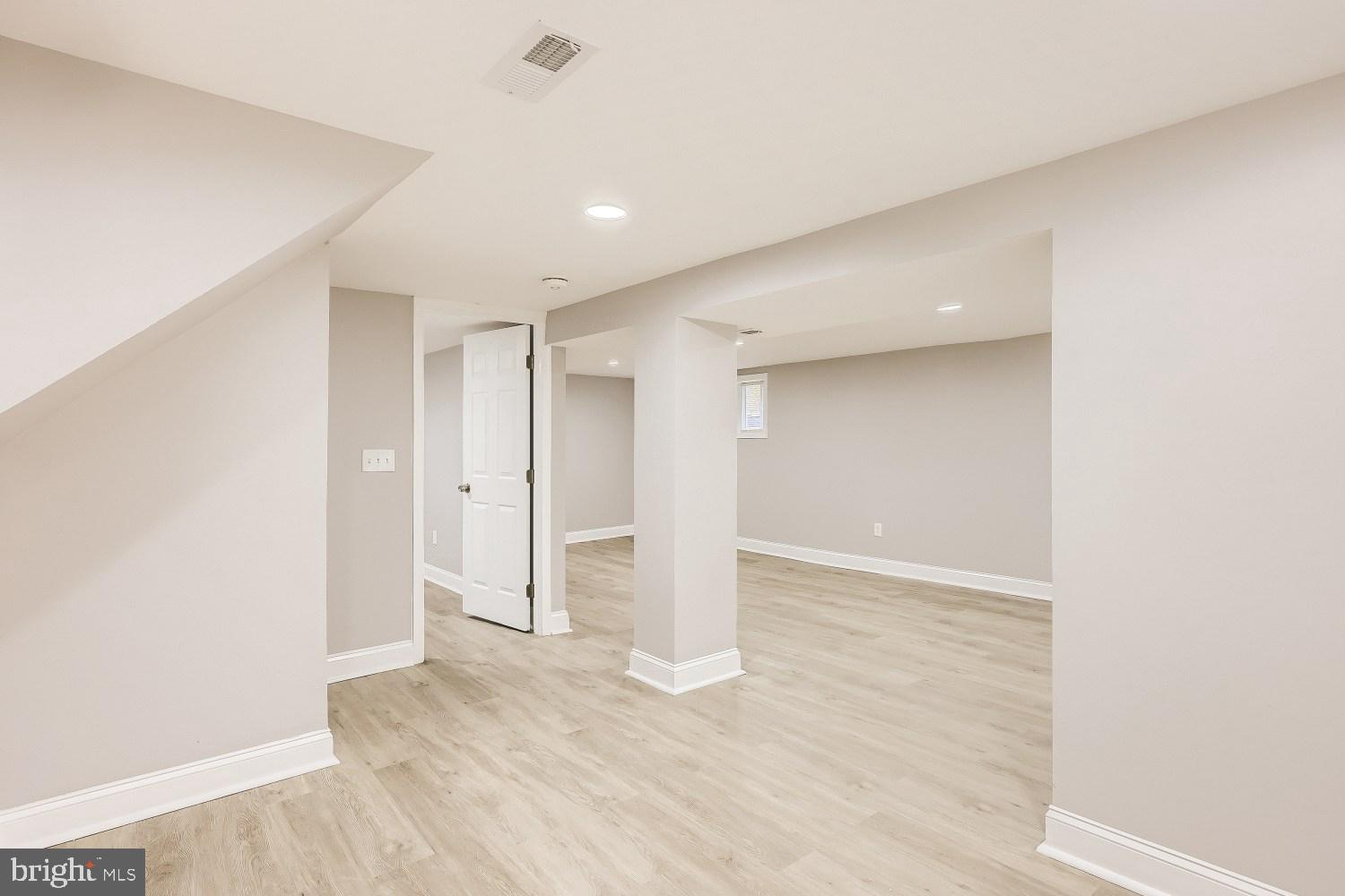 FRANKFORD - Residential