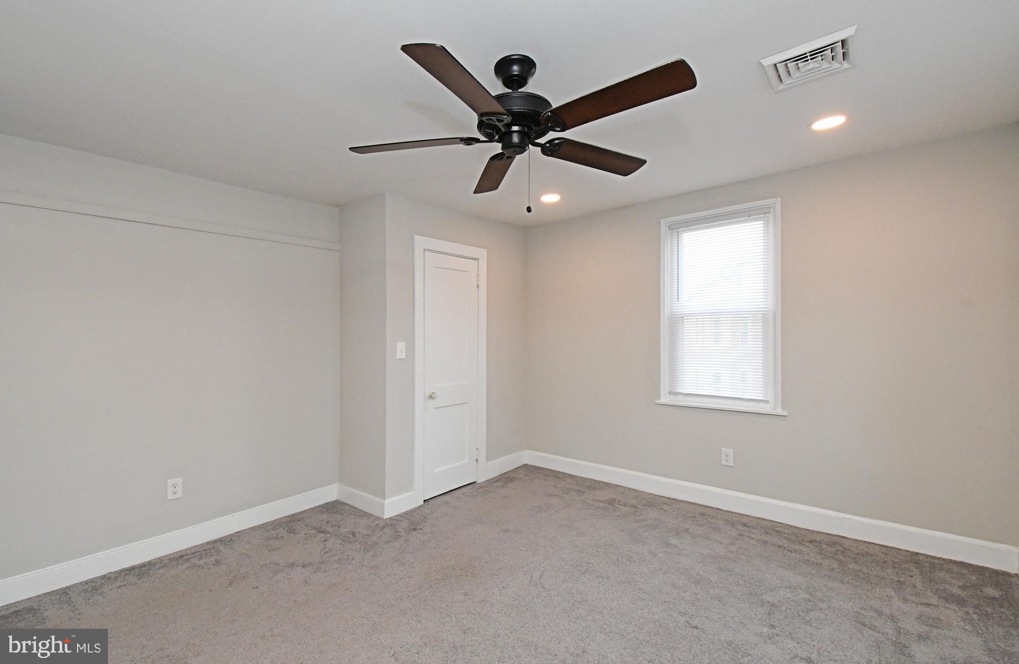 FRANCONIA HUNT - Residential