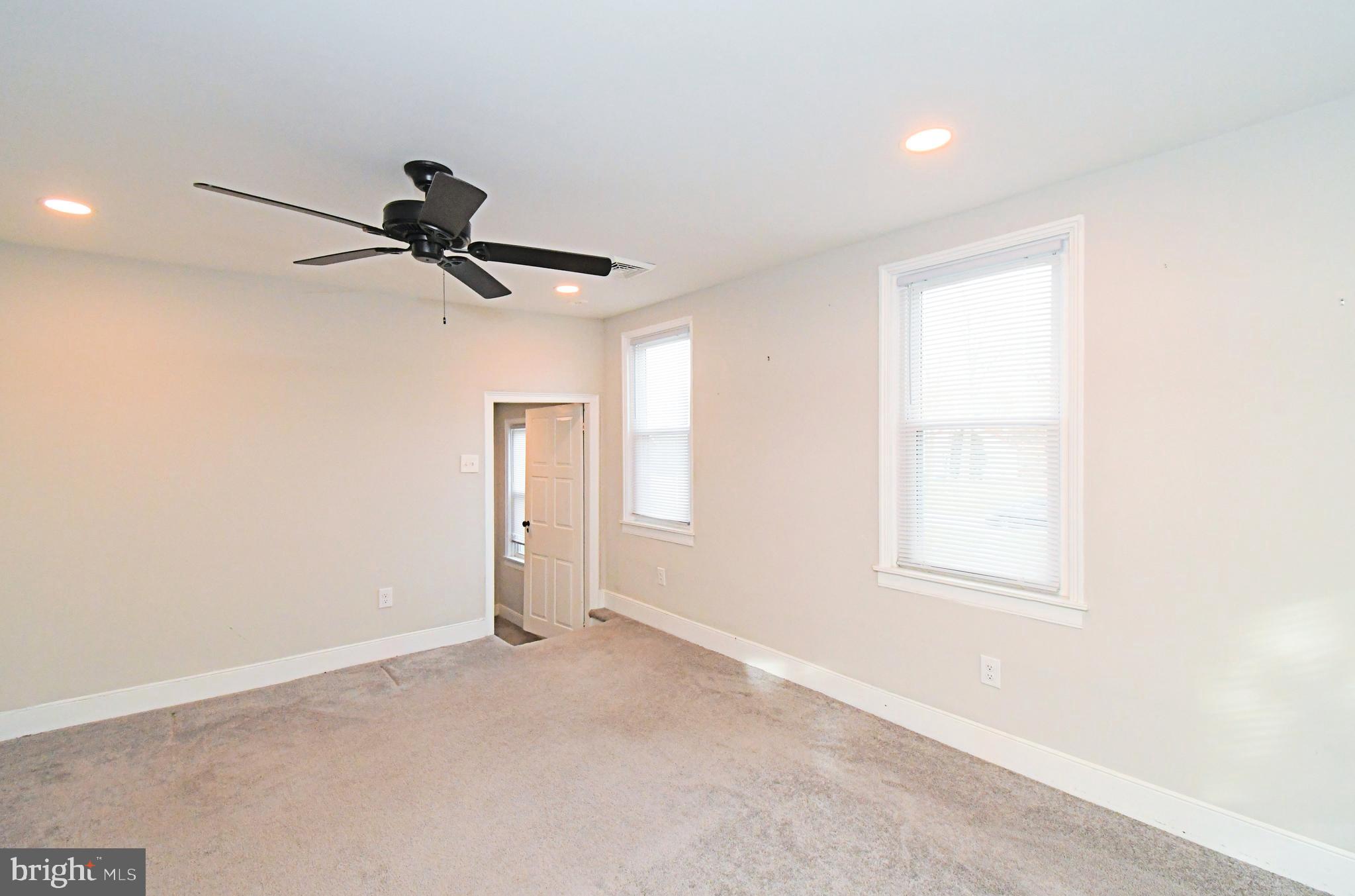 FRANCONIA HUNT - Residential