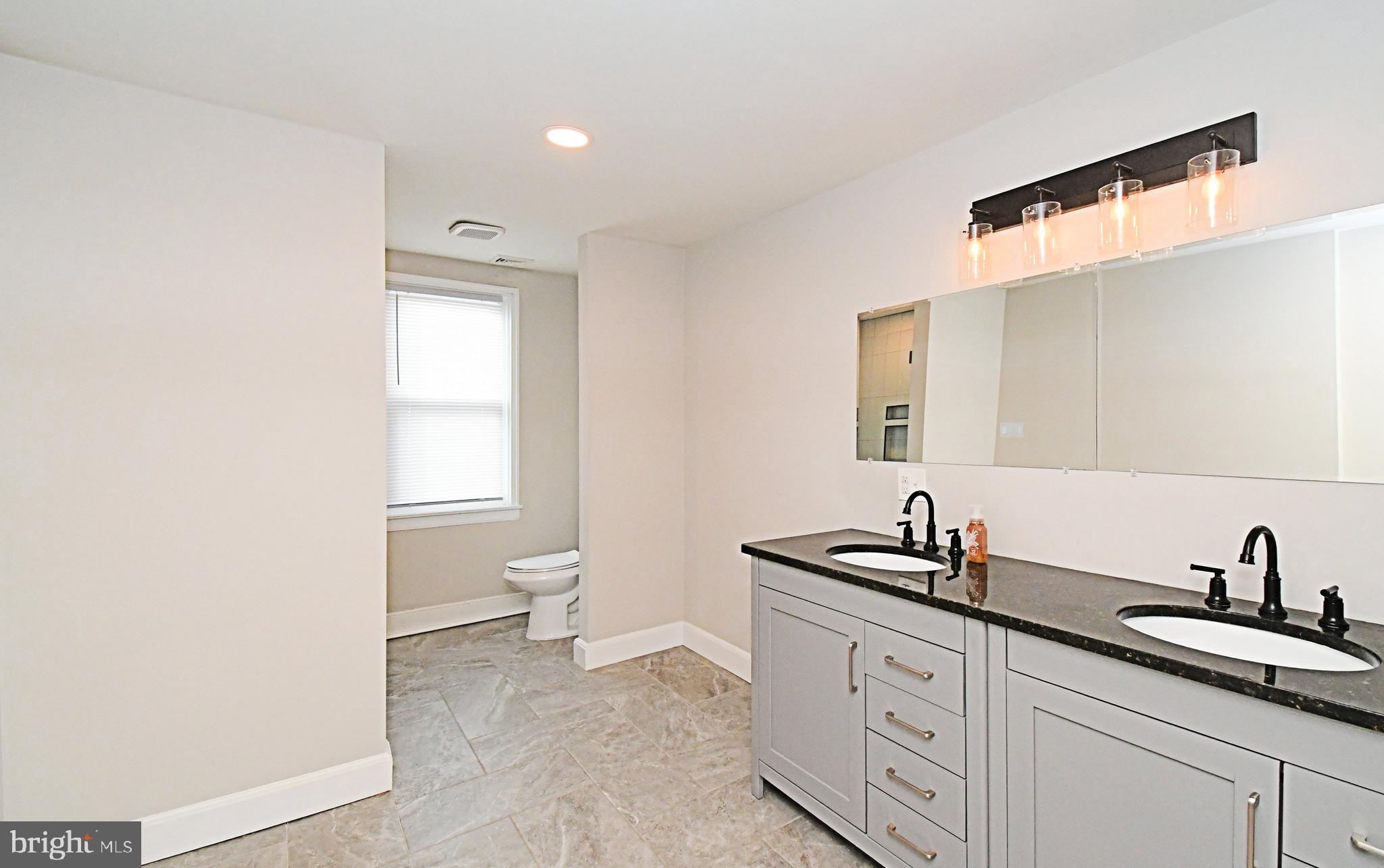 FRANCONIA HUNT - Residential