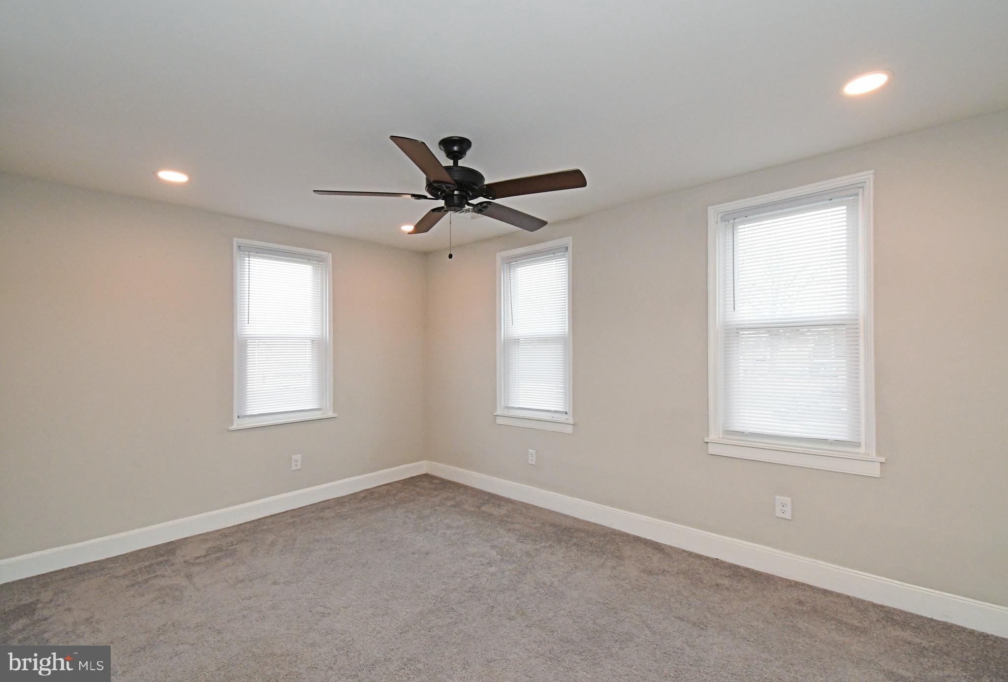 FRANCONIA HUNT - Residential