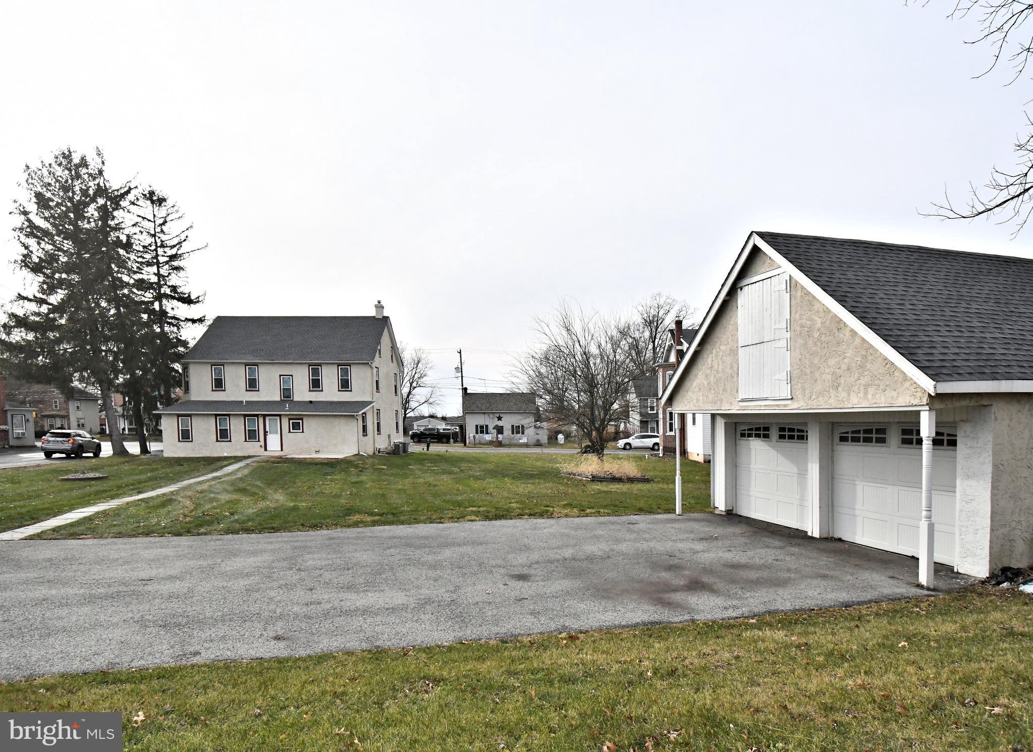 FRANCONIA HUNT - Residential