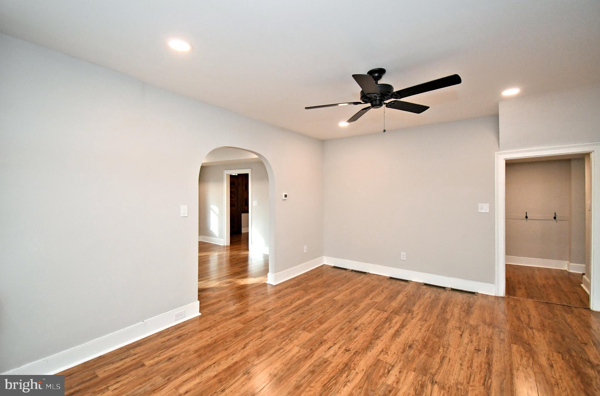 FRANCONIA HUNT - Residential