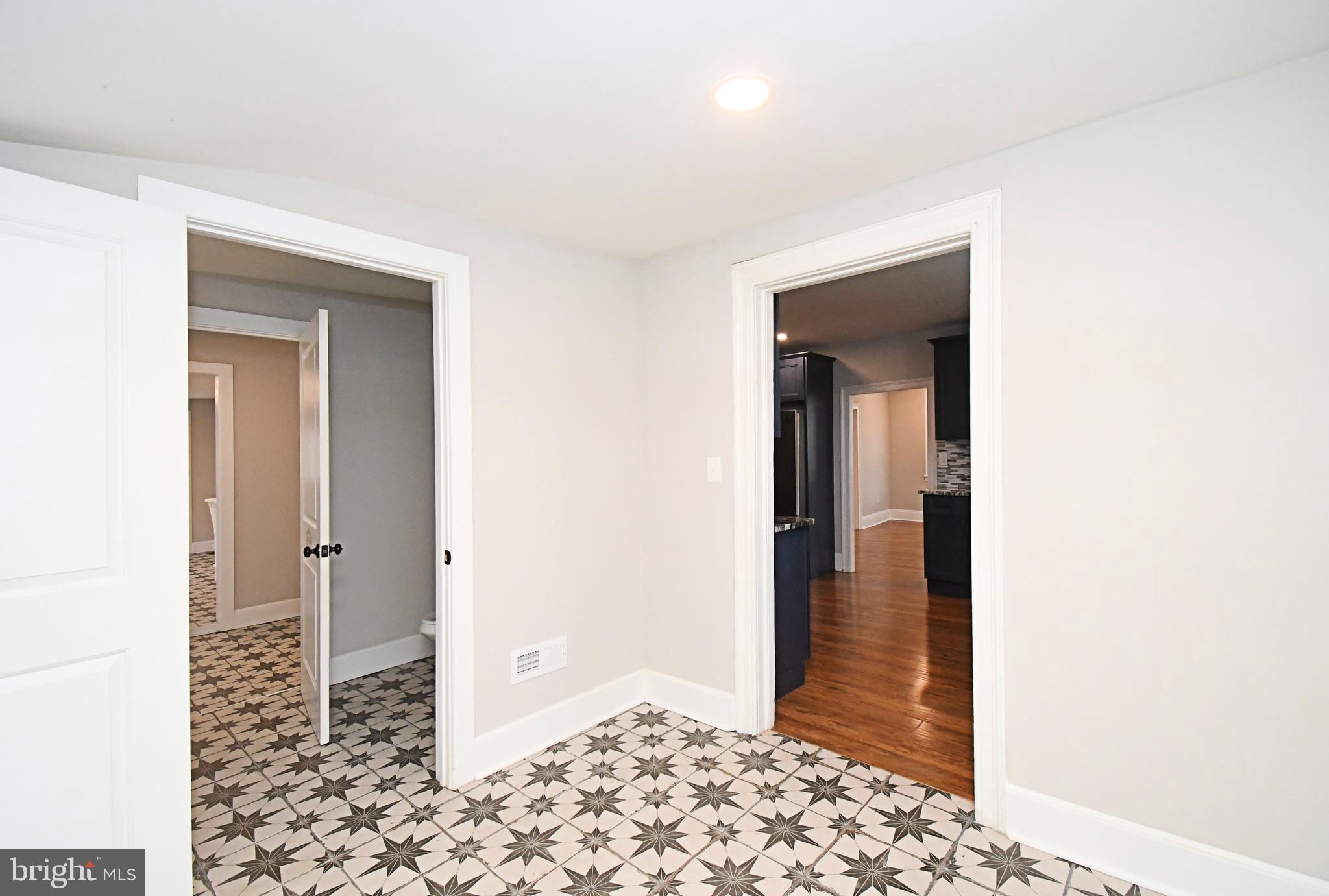 FRANCONIA HUNT - Residential