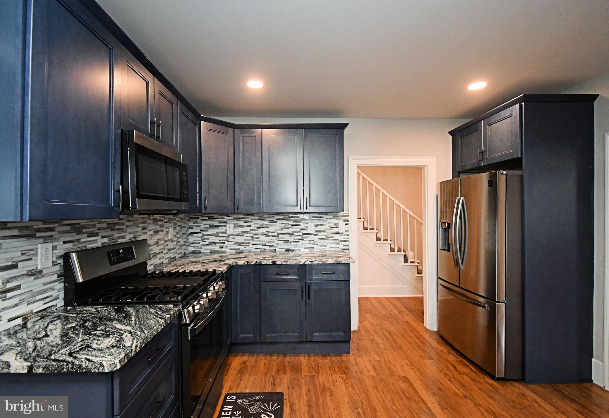 FRANCONIA HUNT - Residential