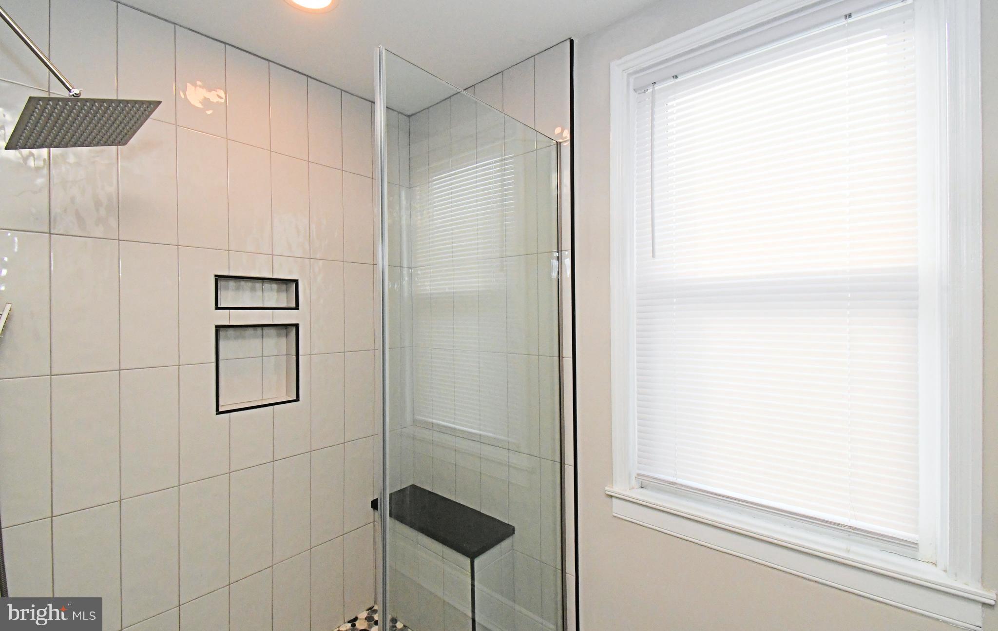 FRANCONIA HUNT - Residential