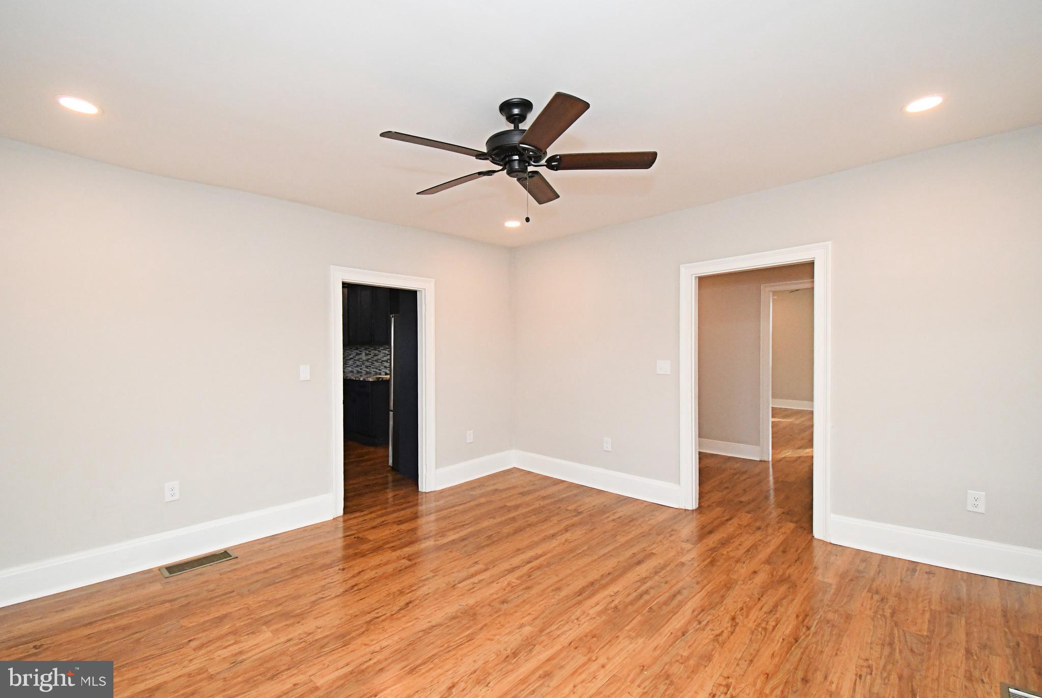 FRANCONIA HUNT - Residential