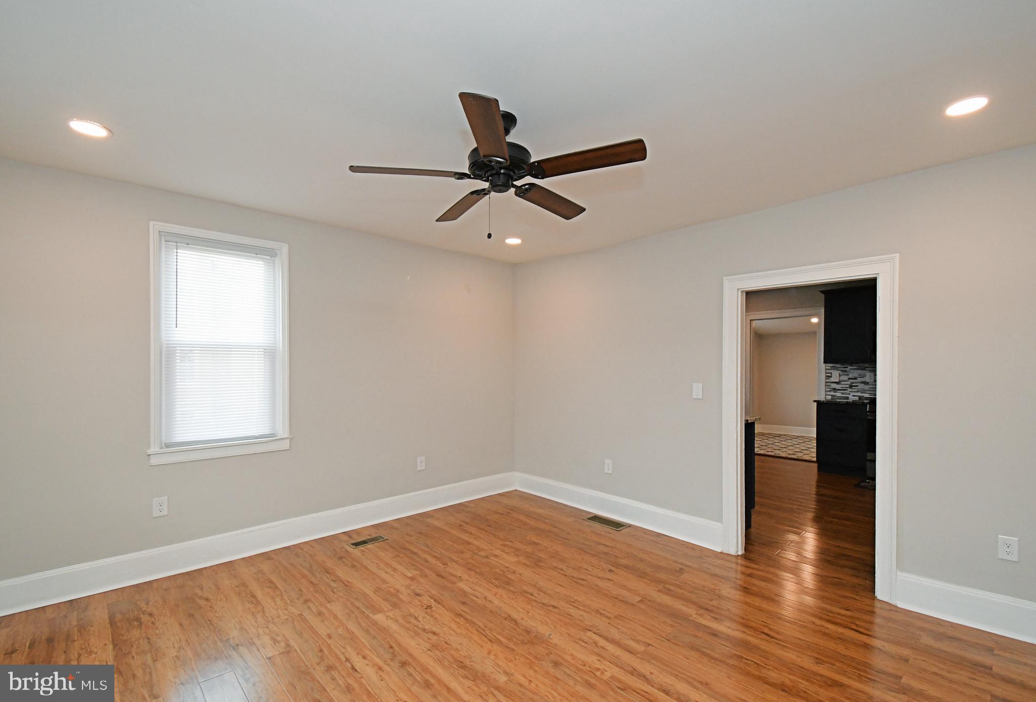 FRANCONIA HUNT - Residential