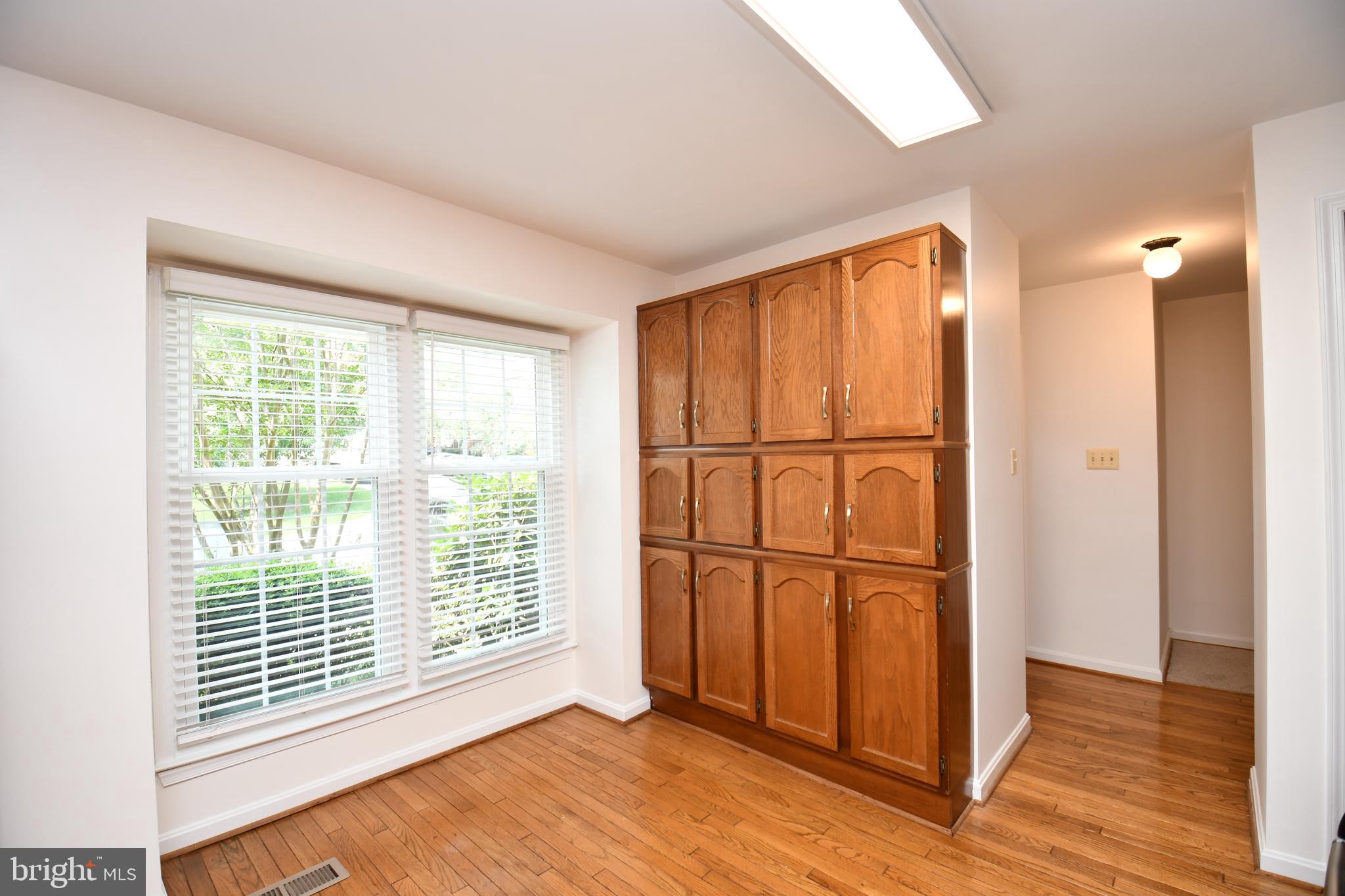 LAFAYETTE VILLAGE - Residential Lease