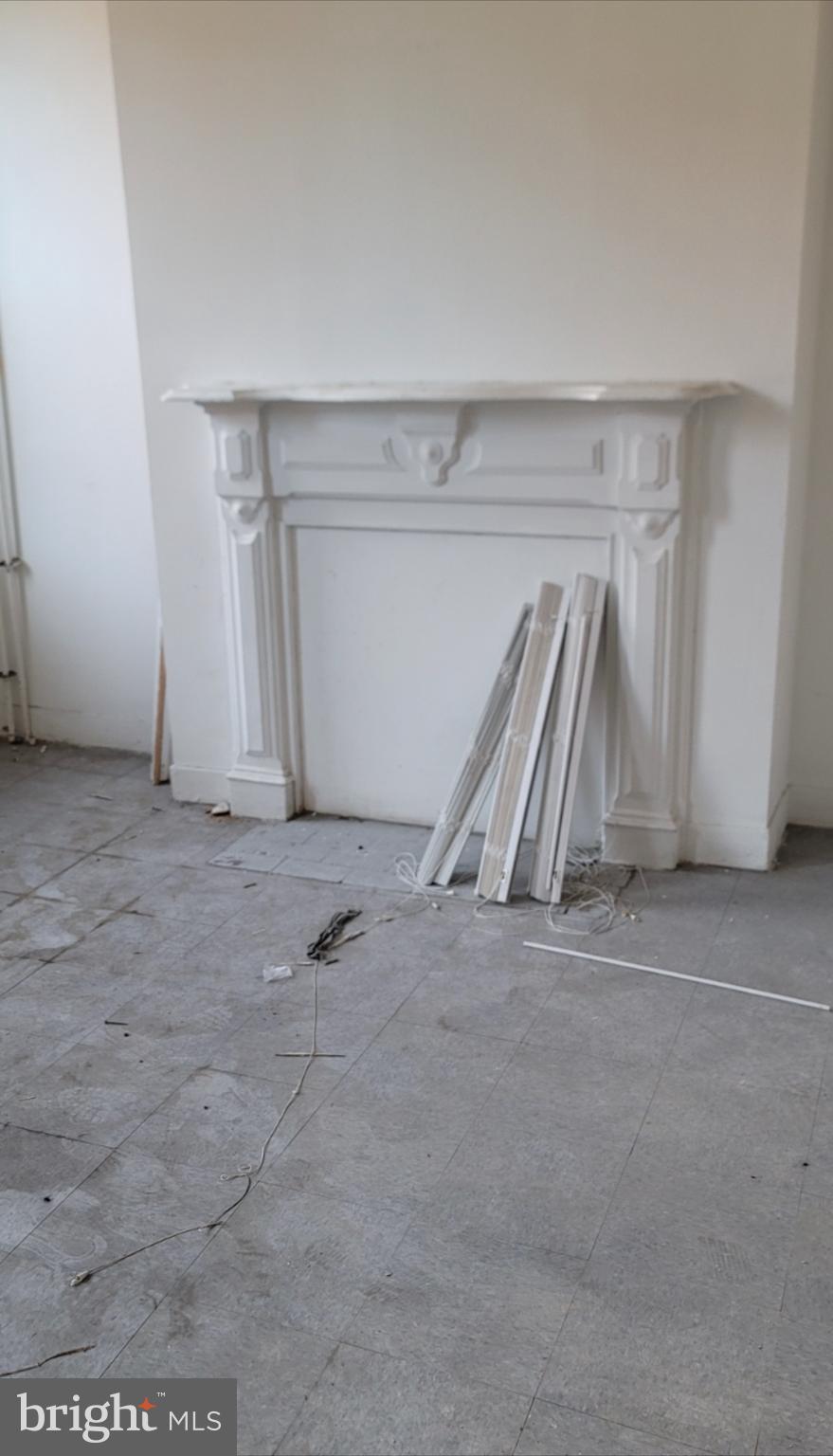 LAFAYETTE SQUARE - Residential