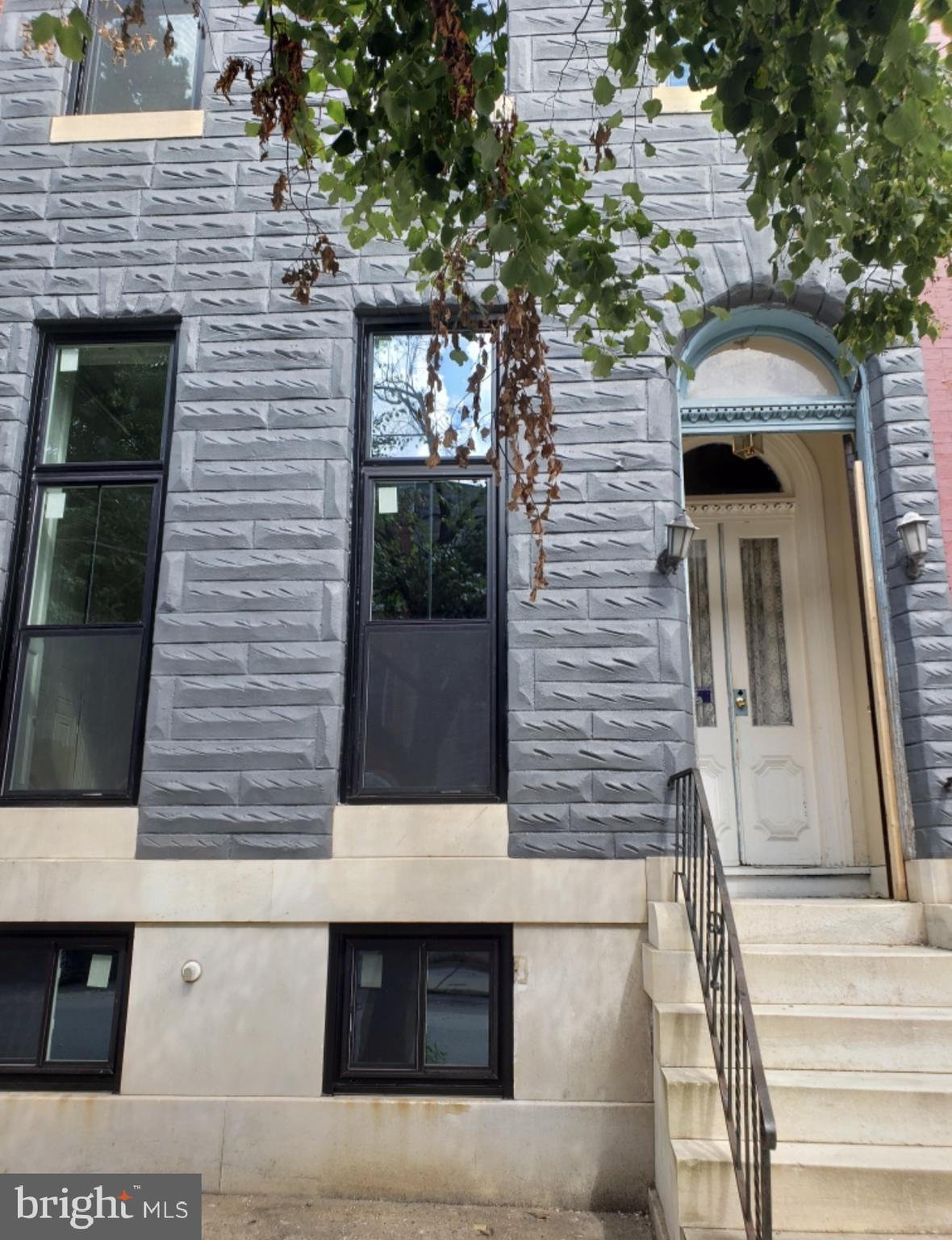 LAFAYETTE SQUARE - Residential