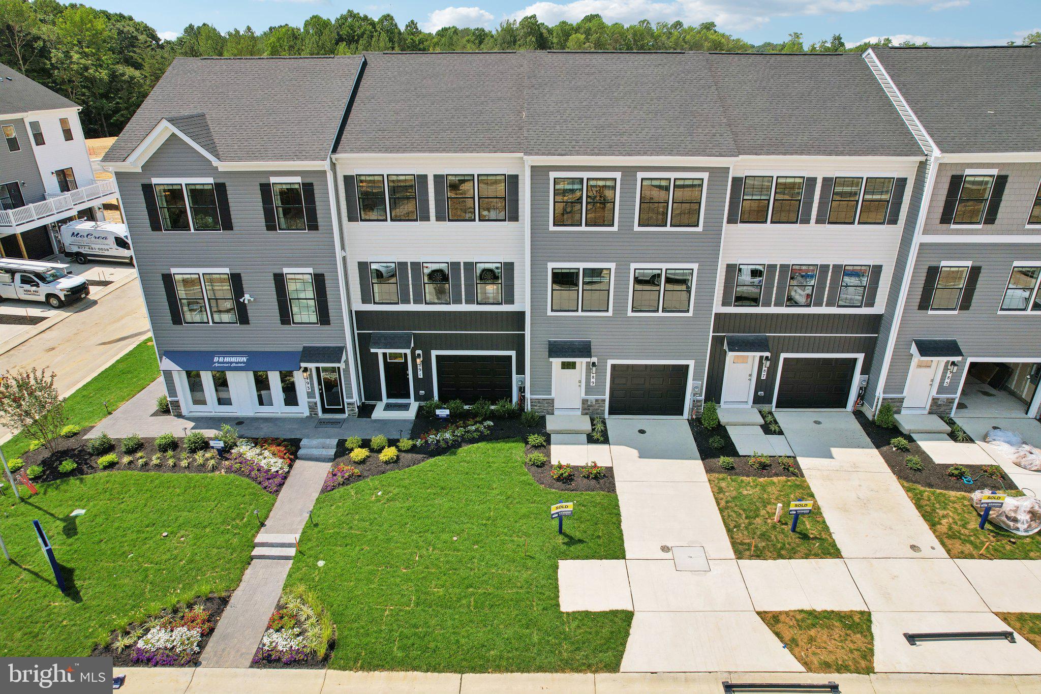 PINEGROVE - Residential