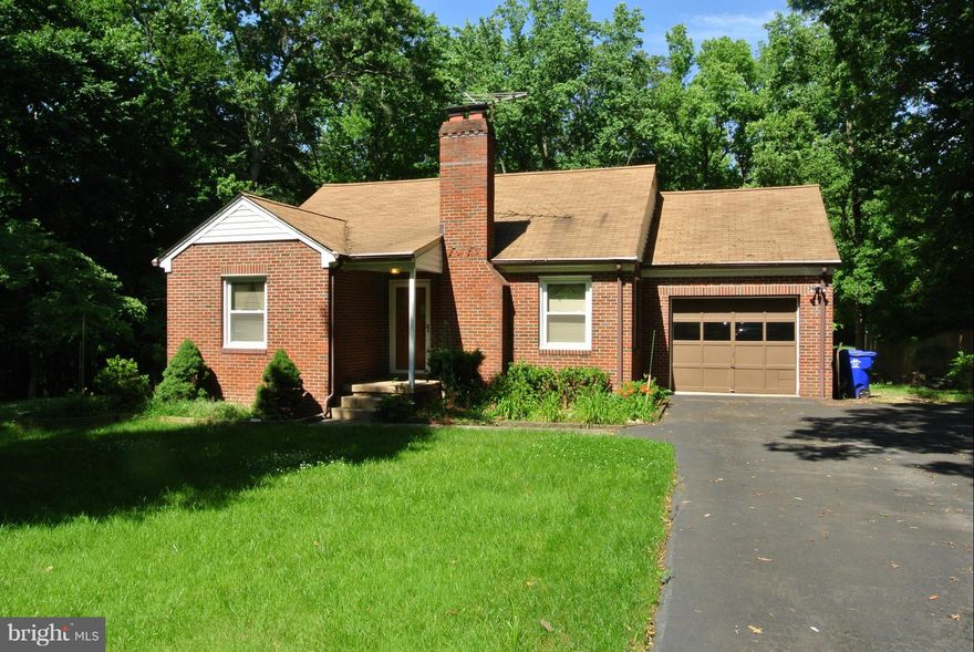 Well Maintained Rambler with Large Back Yard.  Great Commuting Location.  Close to Schools and Shopping.  Move In Ready.  Newer Vinyl Windows.  No HOA.  Quick Settlement Possible.  Eligible for 100% Financing thru USDA Rural Development (If Qualified)