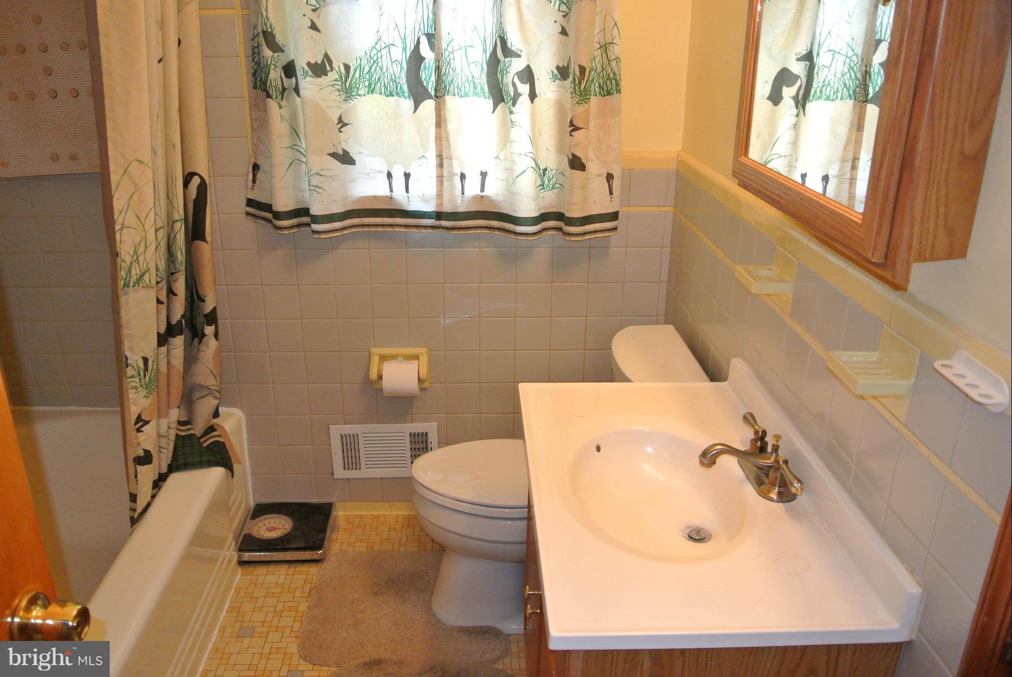 SOUTH HAMPTON SUB - Residential