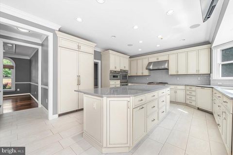 Tiny photo for 6603 Babak Drive, FREDERICK, MD 21702 (MLS # MDFR2081326)
