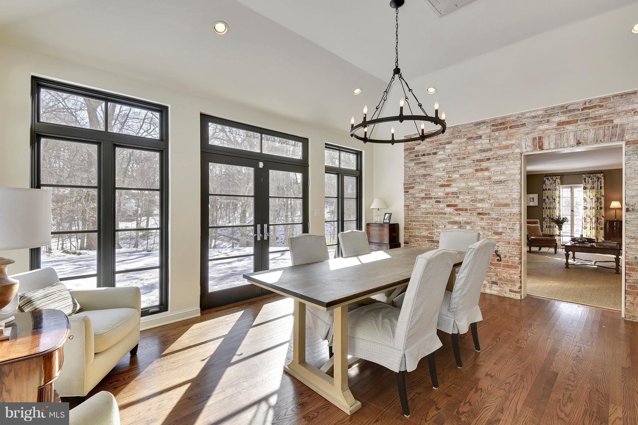 RUXTON - Residential