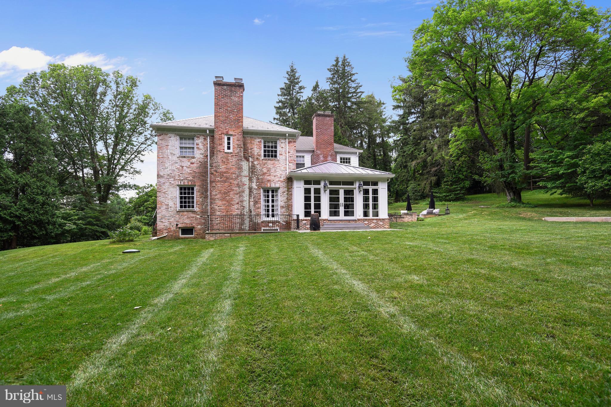 RUXTON - Residential