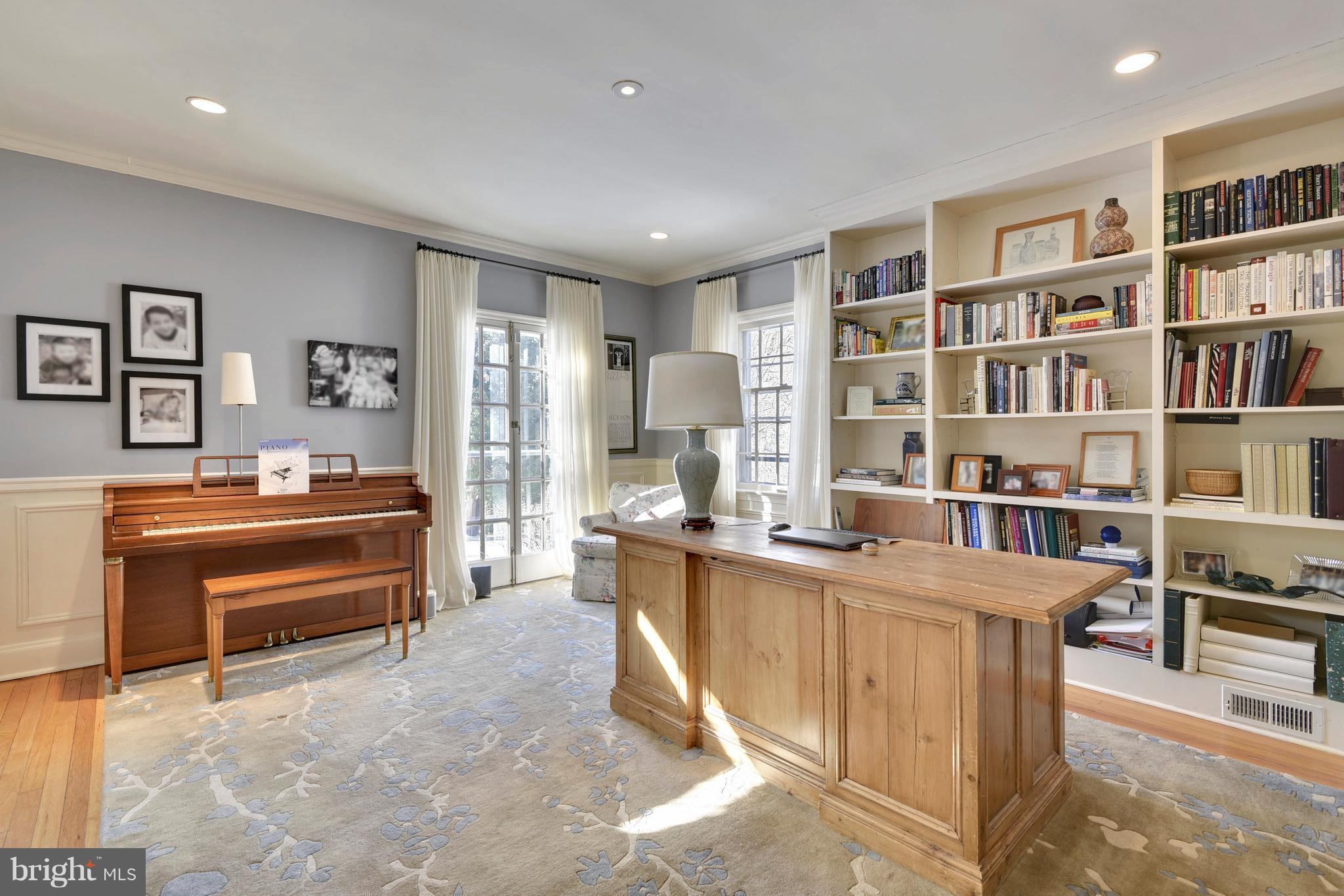 RUXTON - Residential