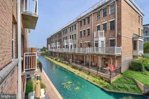 23 Pierside Drive Unit 112, Baltimore, MD MLS: MDBA2167280