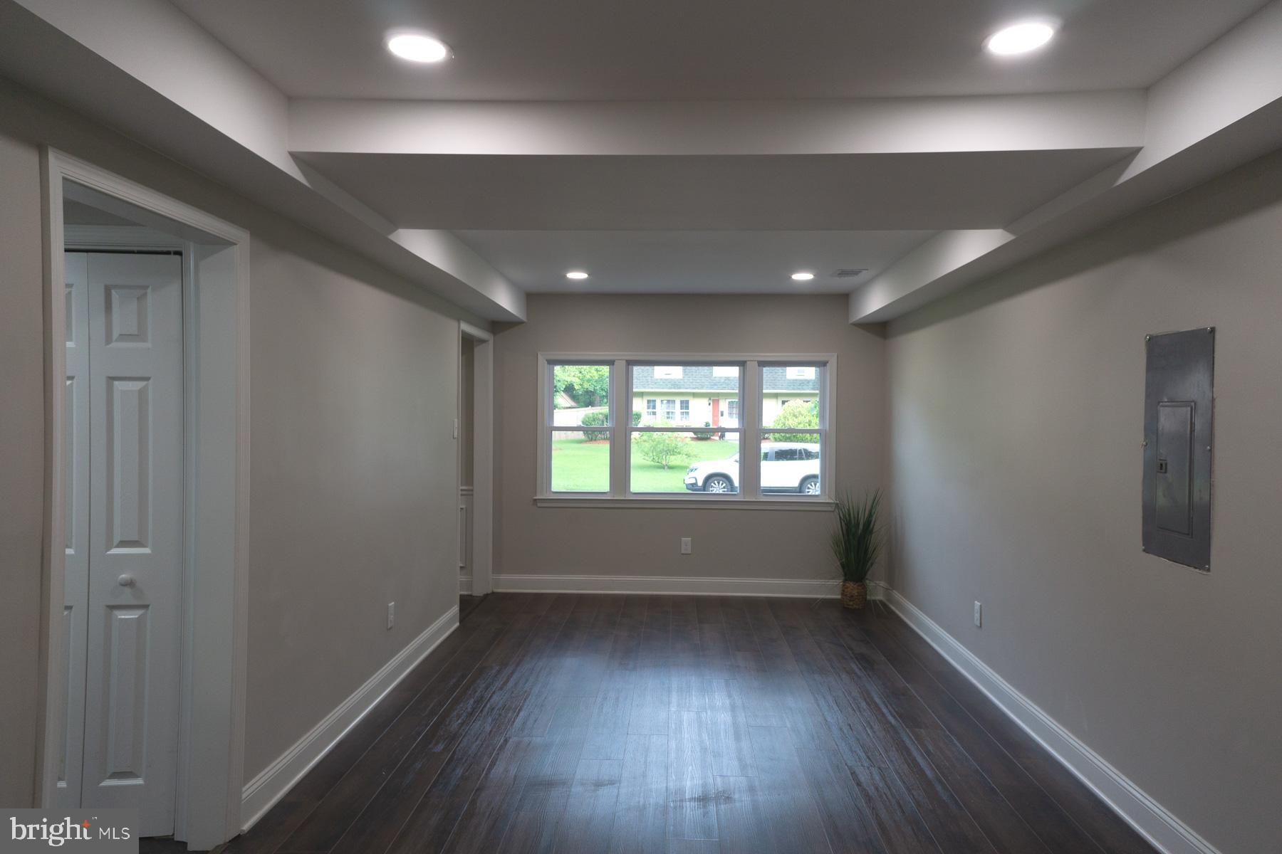 AMBER MEADOWS - Residential