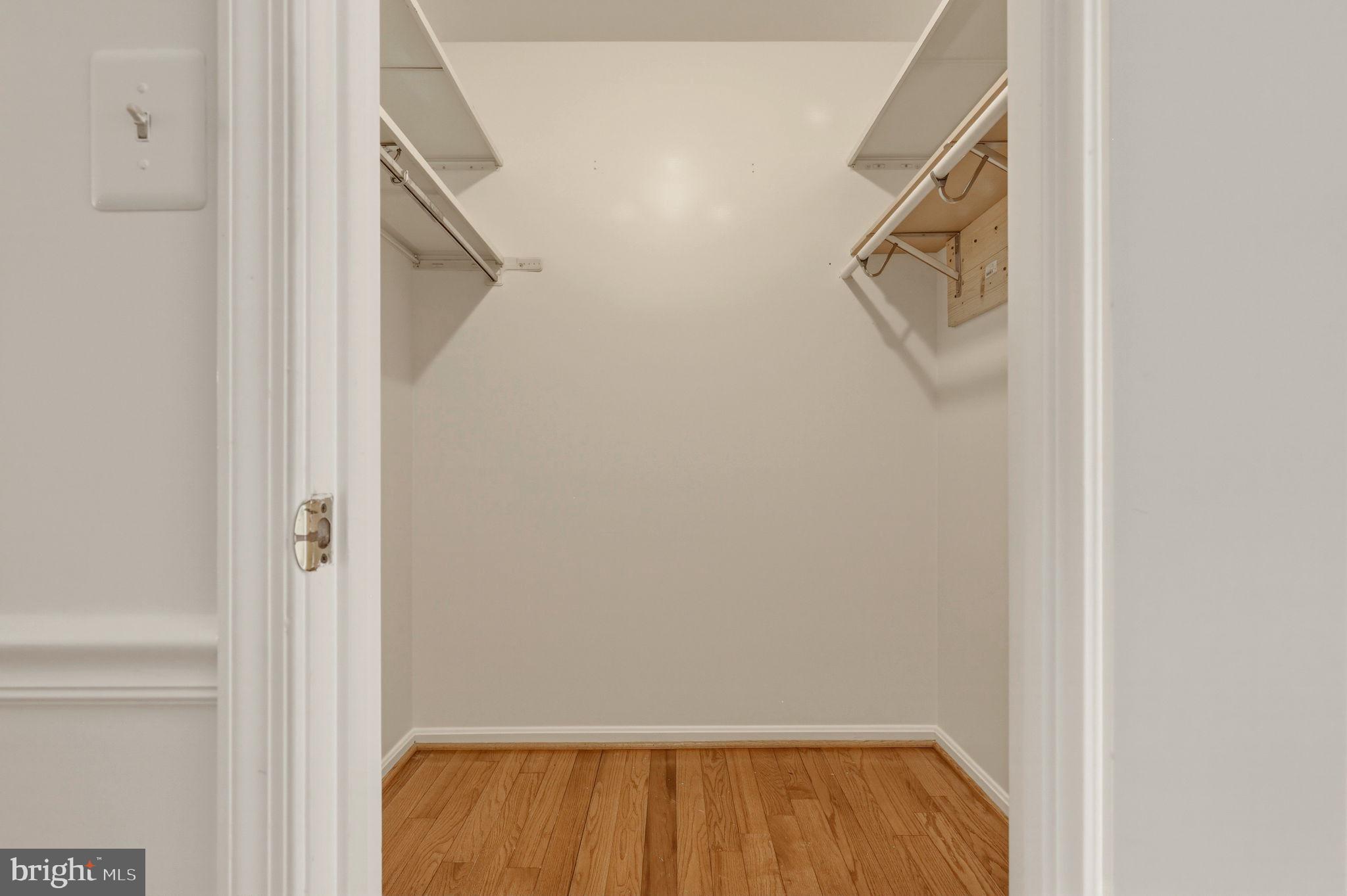 WILLIAMS RANGE - Residential