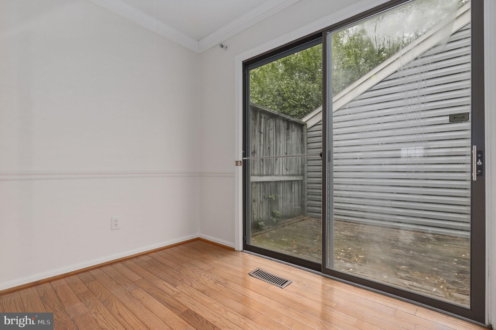 WILLIAMS RANGE - Residential