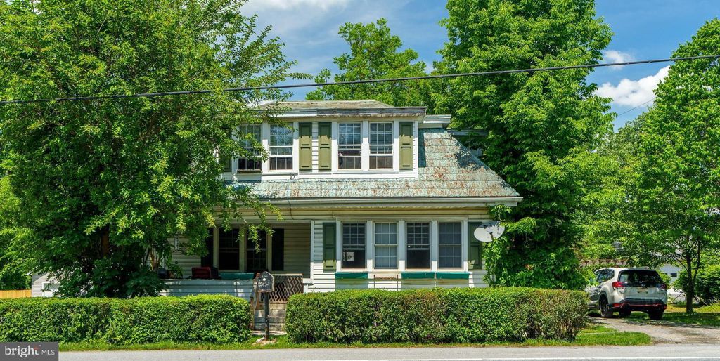 Photo of 2945 Lincoln Hwy E, Gordonville, PA 17529 (MLS # PALA2051346)