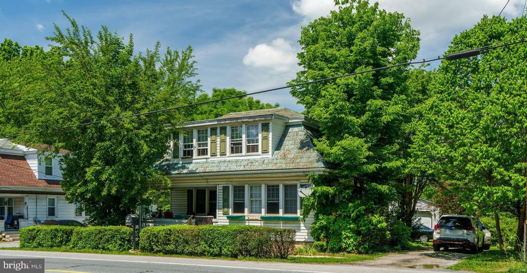 Photo of 2945 Lincoln Hwy E, Gordonville, PA 17529 (MLS # PALA2051346)