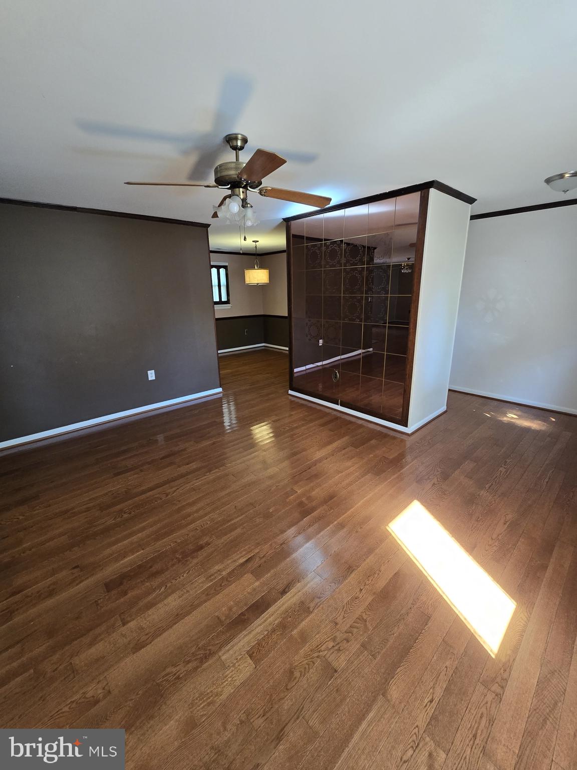 FOX RUN - Residential Lease