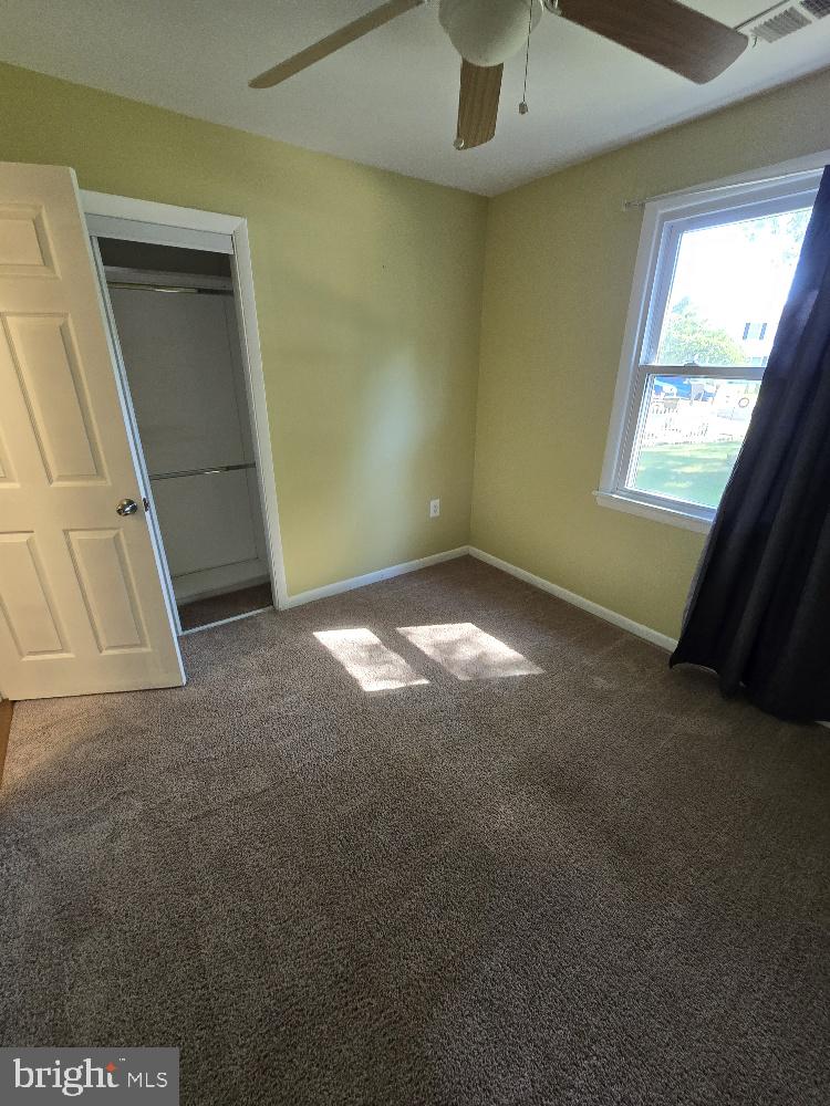 FOX RUN - Residential Lease