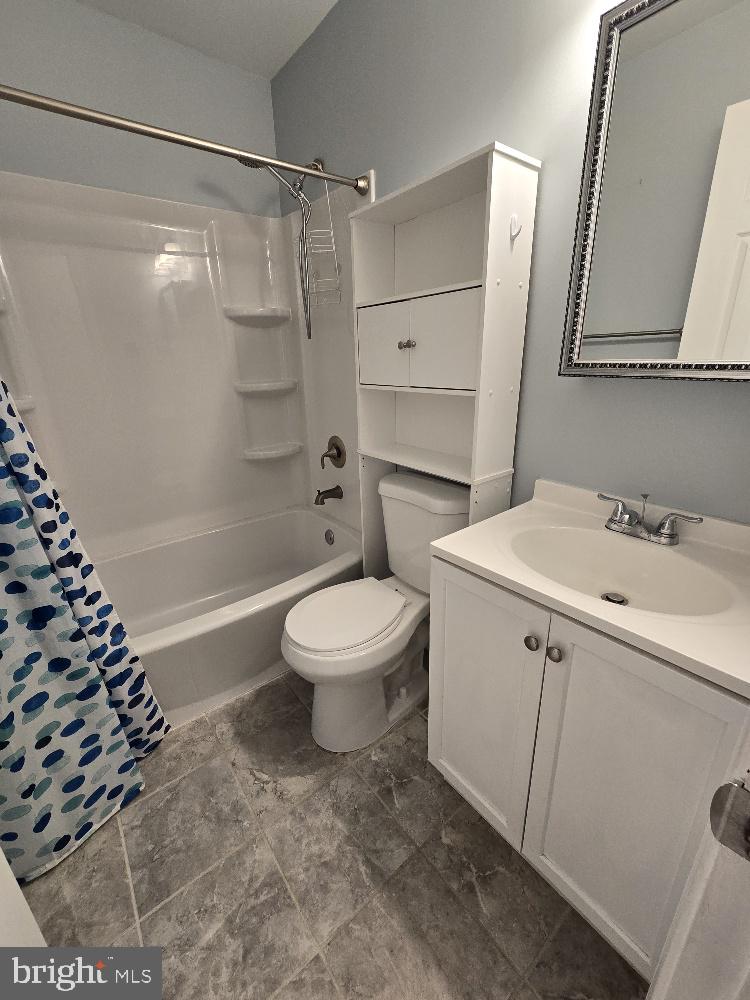 FOX RUN - Residential Lease